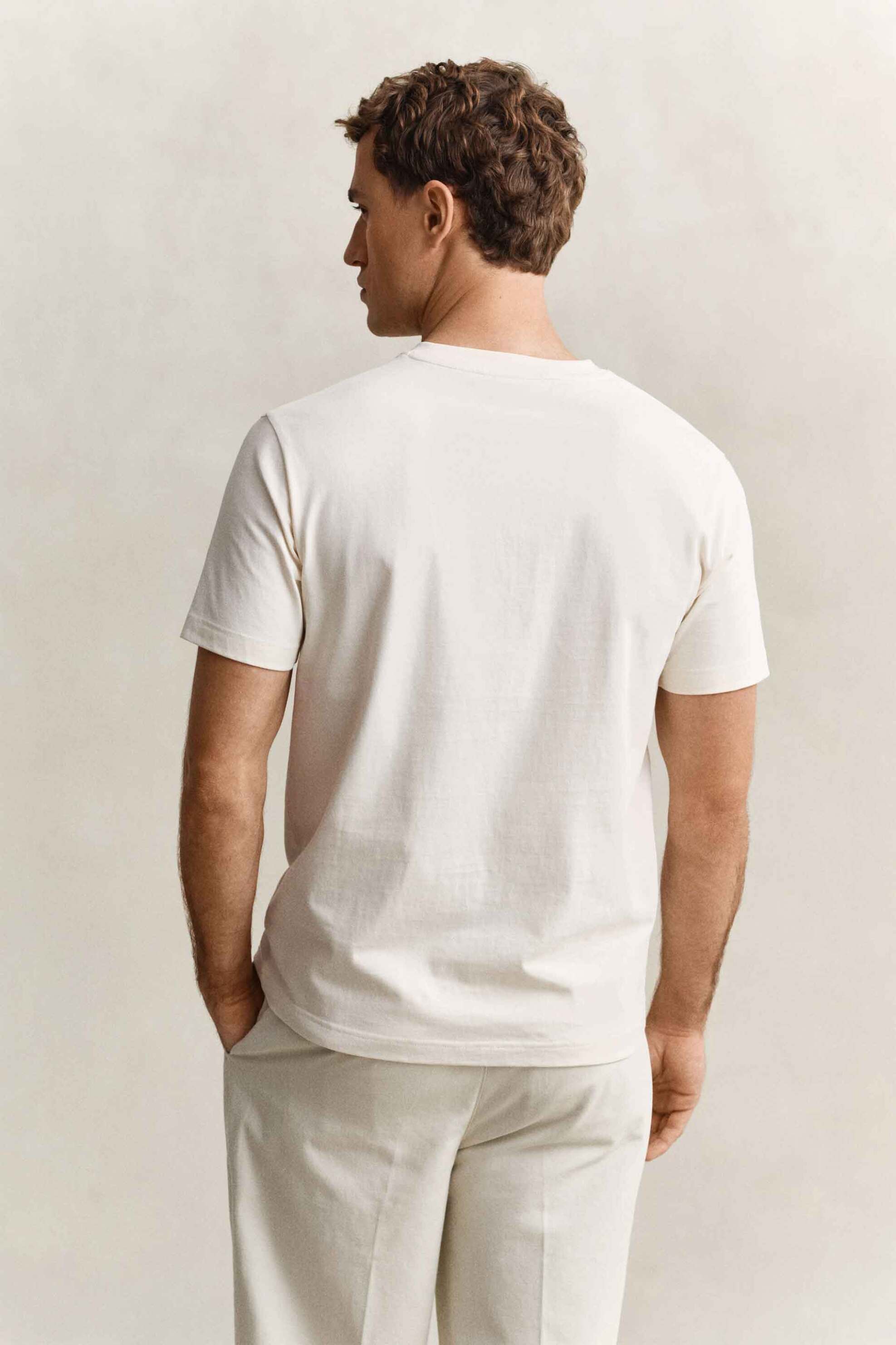 Gant Ανδρικό T-Shirt με Graphic Print Regular Fit - 2003443 Κρέμ