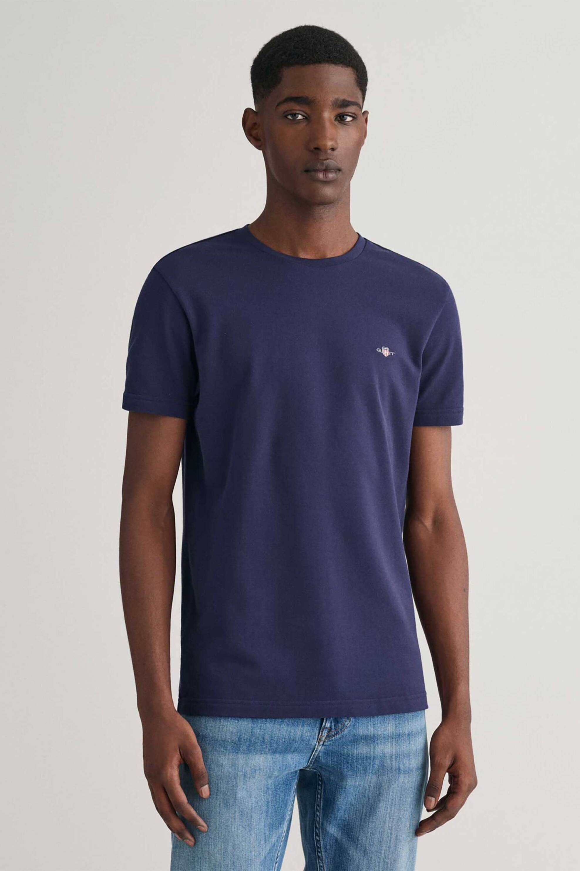 Ανδρική Μόδα > Ανδρικά Ρούχα > Ανδρικές Μπλούζες > Ανδρικά T-Shirts Gant ανδρικό T-shirt πικέ με κεντημένο λογότυπο Slim Fit - 2013033 Μπλε Σκούρο