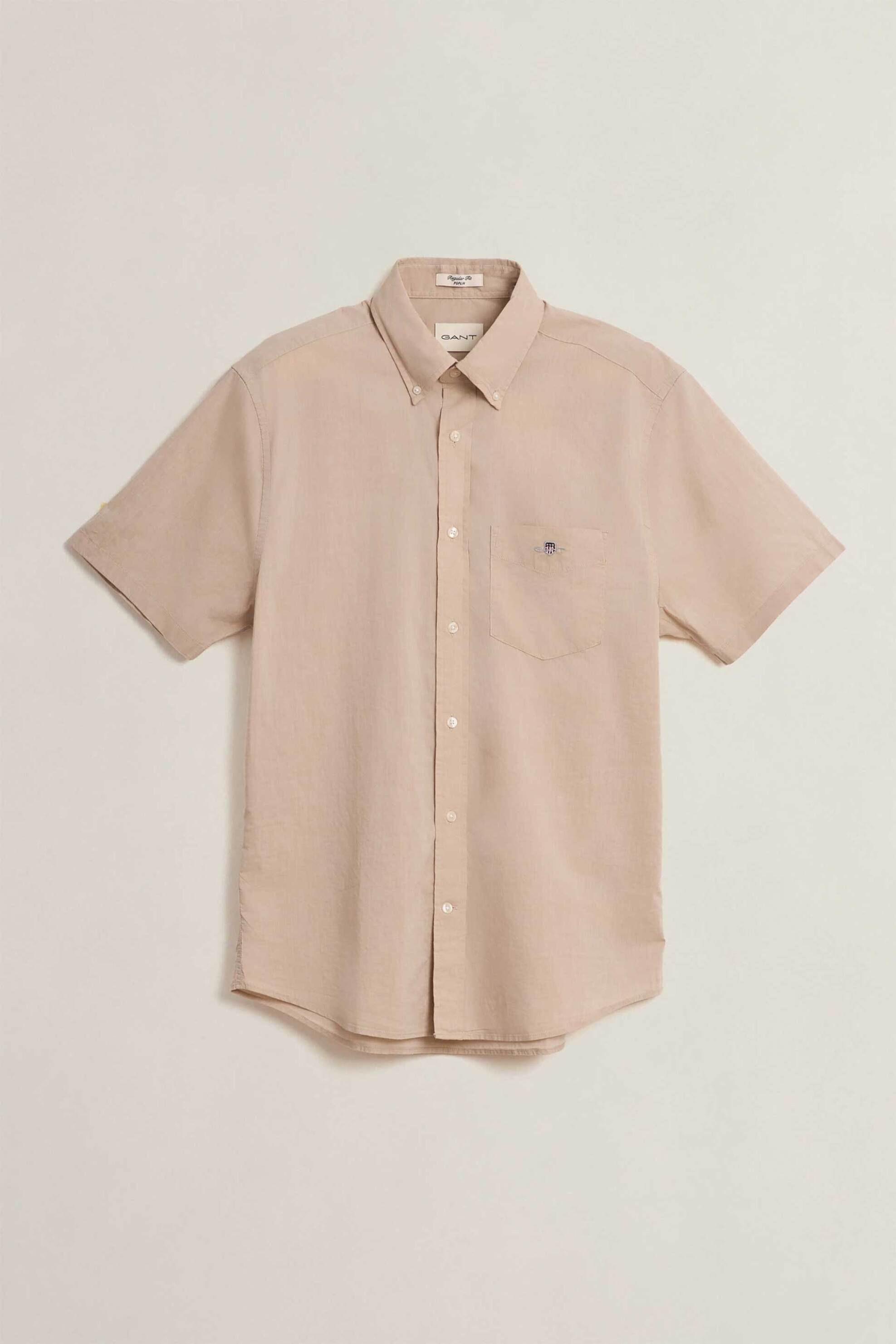 Gant ανδρικό κοντομάνικο πουκάμισο button down με τσέπη και λογότυπο Regular Fit - 3000101 Μπεζ