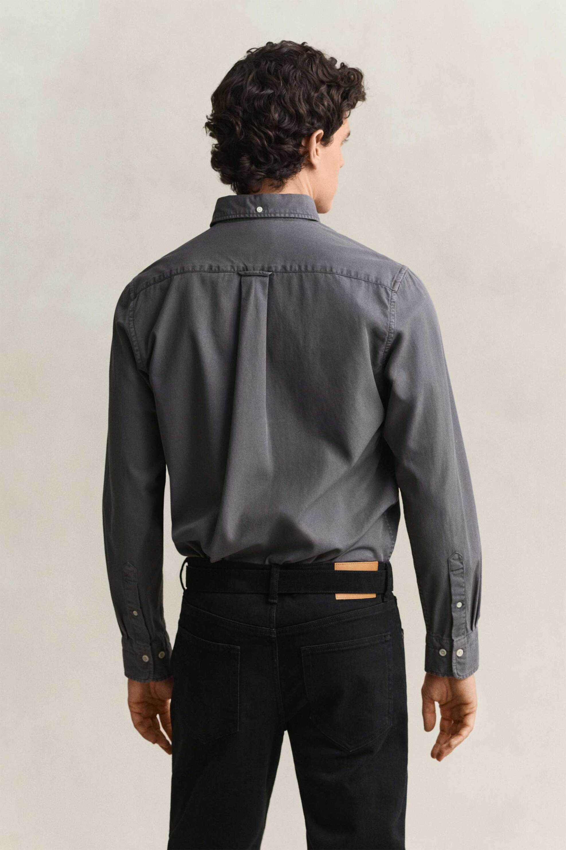Gant Ανδρικό Πουκάμισο Twill Button Down με Τσέπη Και Κεντημένο Λογότυπο Regular Fit - 3250203 Γκρι