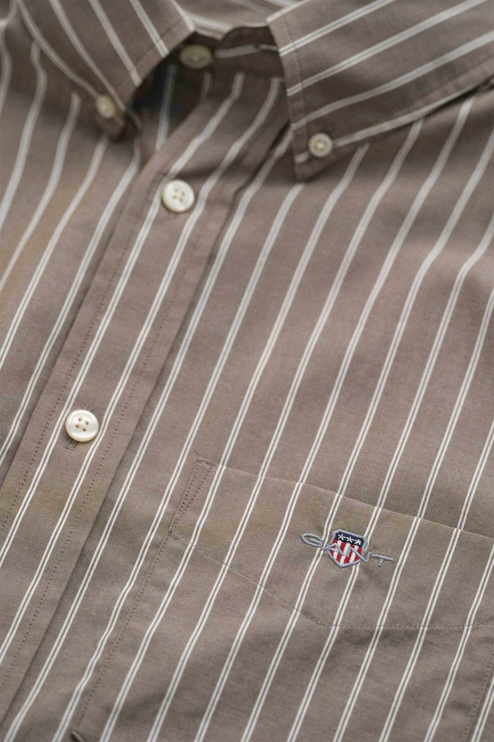 Gant Ανδρικό Πουκάμισο Poplin Button Down με Ριγέ Σχέδιο Και Τσέπη Κεντημένο Λογότυπο Regular Fit - 3262031 Καφέ Ανοιχτό