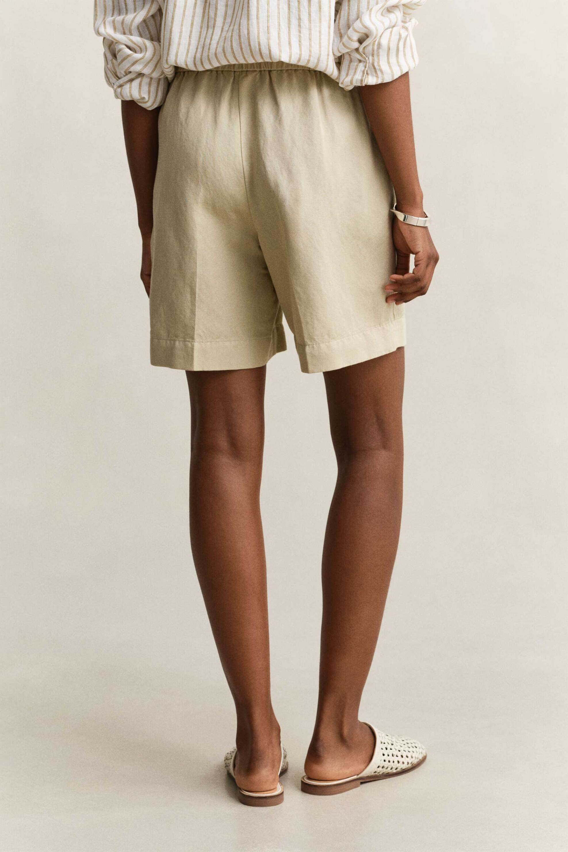 GANT Gant γυναικεία βερμούδα με ελαστική μέση Relaxed Fit - 4020140 Μπεζ - 3