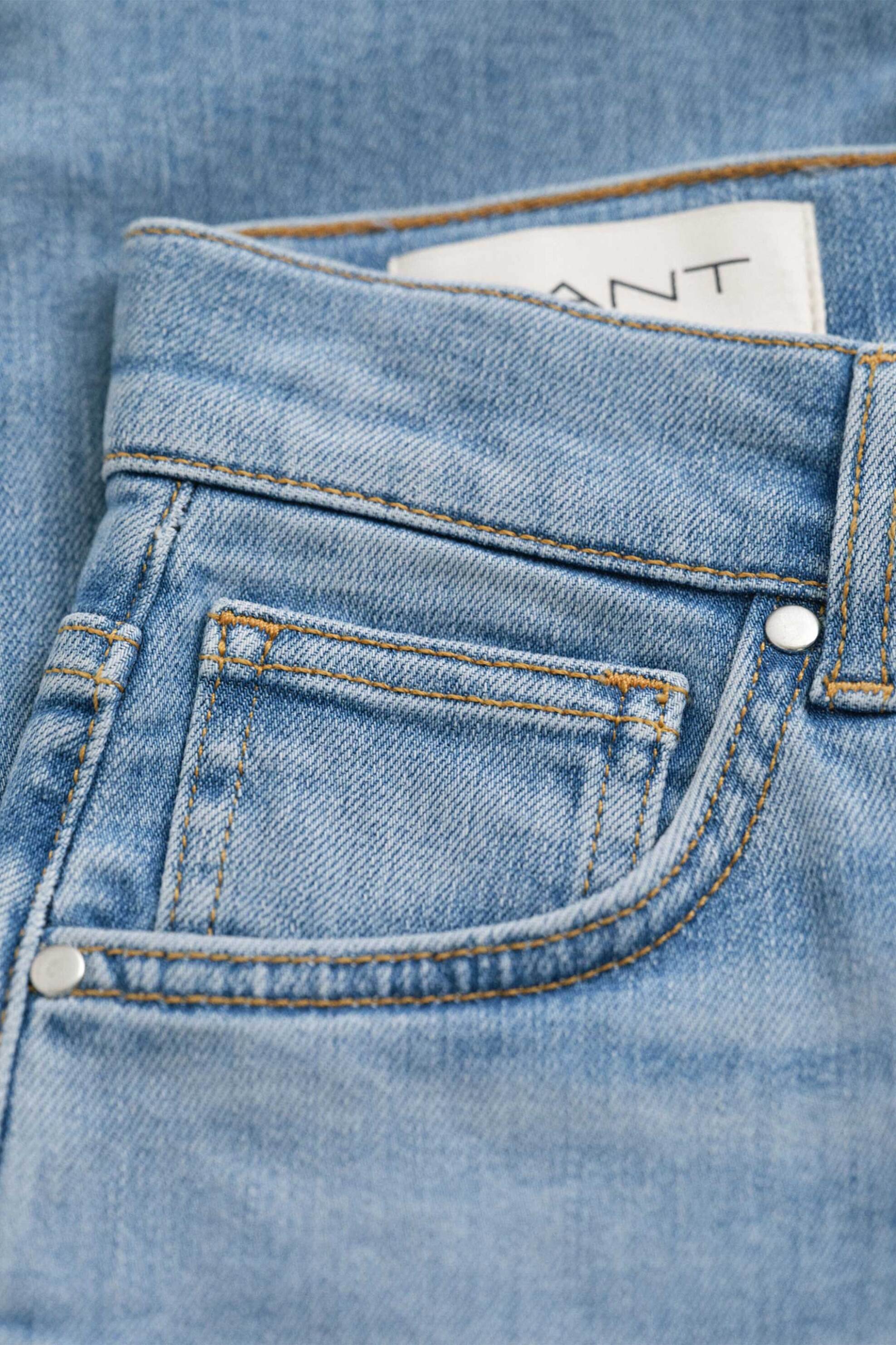 Gant γυναικείο τζιν παντελόνι Cropped Slim Fit - 4100196 Denim Blue Ανοιχτό φωτογραφία