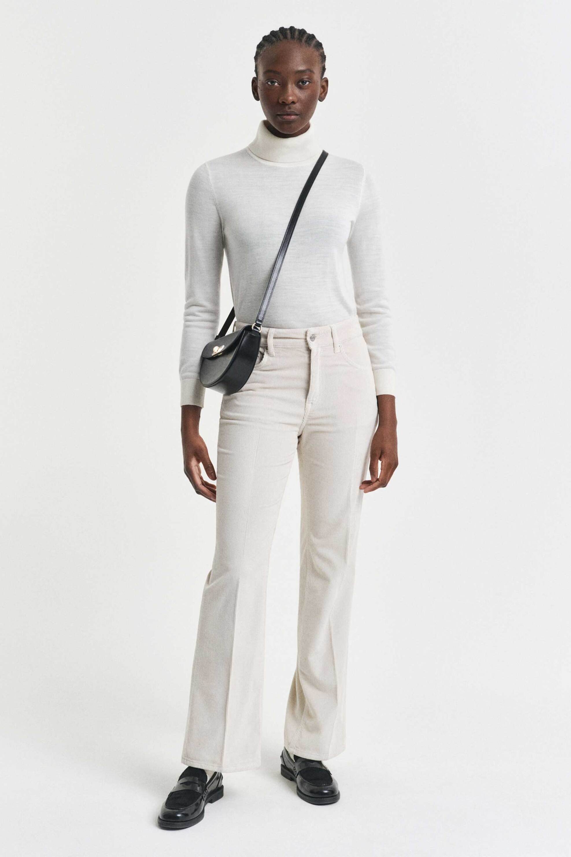 Γυναικεία παντελόνια τζιν σε εκρου