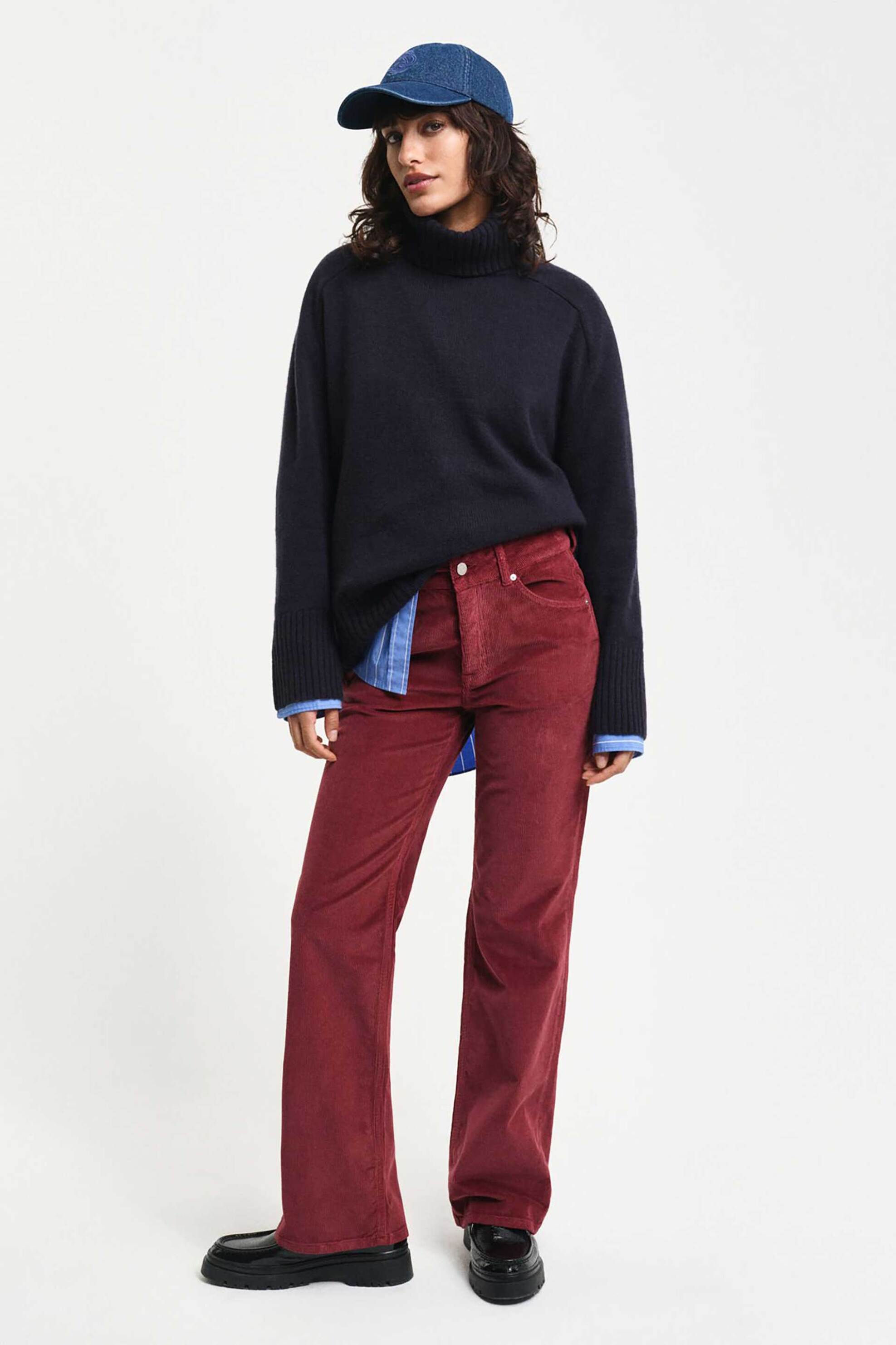 Γυναικεία παντελόνια τζιν σε μπορντο