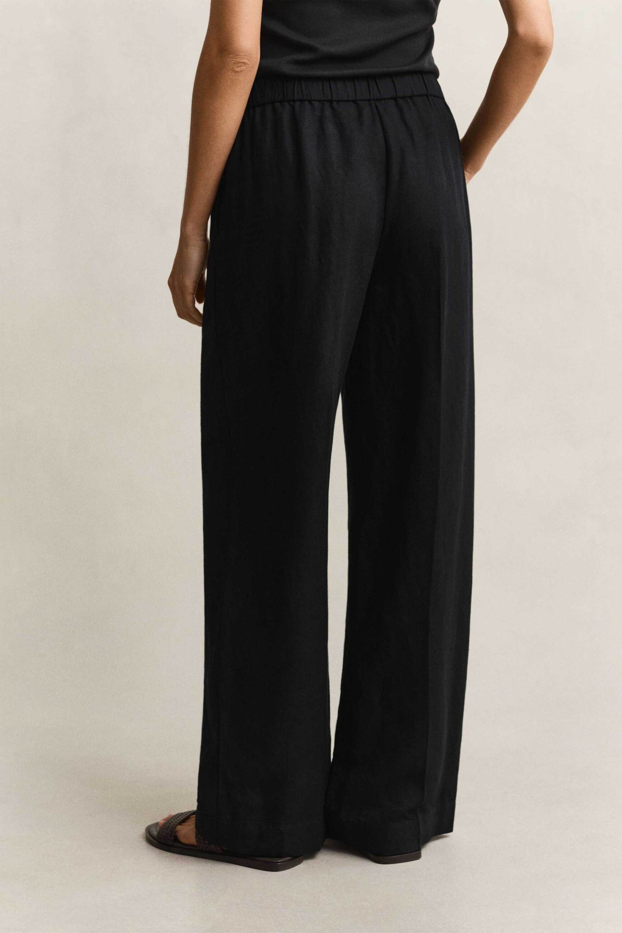 GANT Gant γυναικείο παντελόνι με ελαστική μέση Relaxed Fit - 4150381 Μαύρο - 3