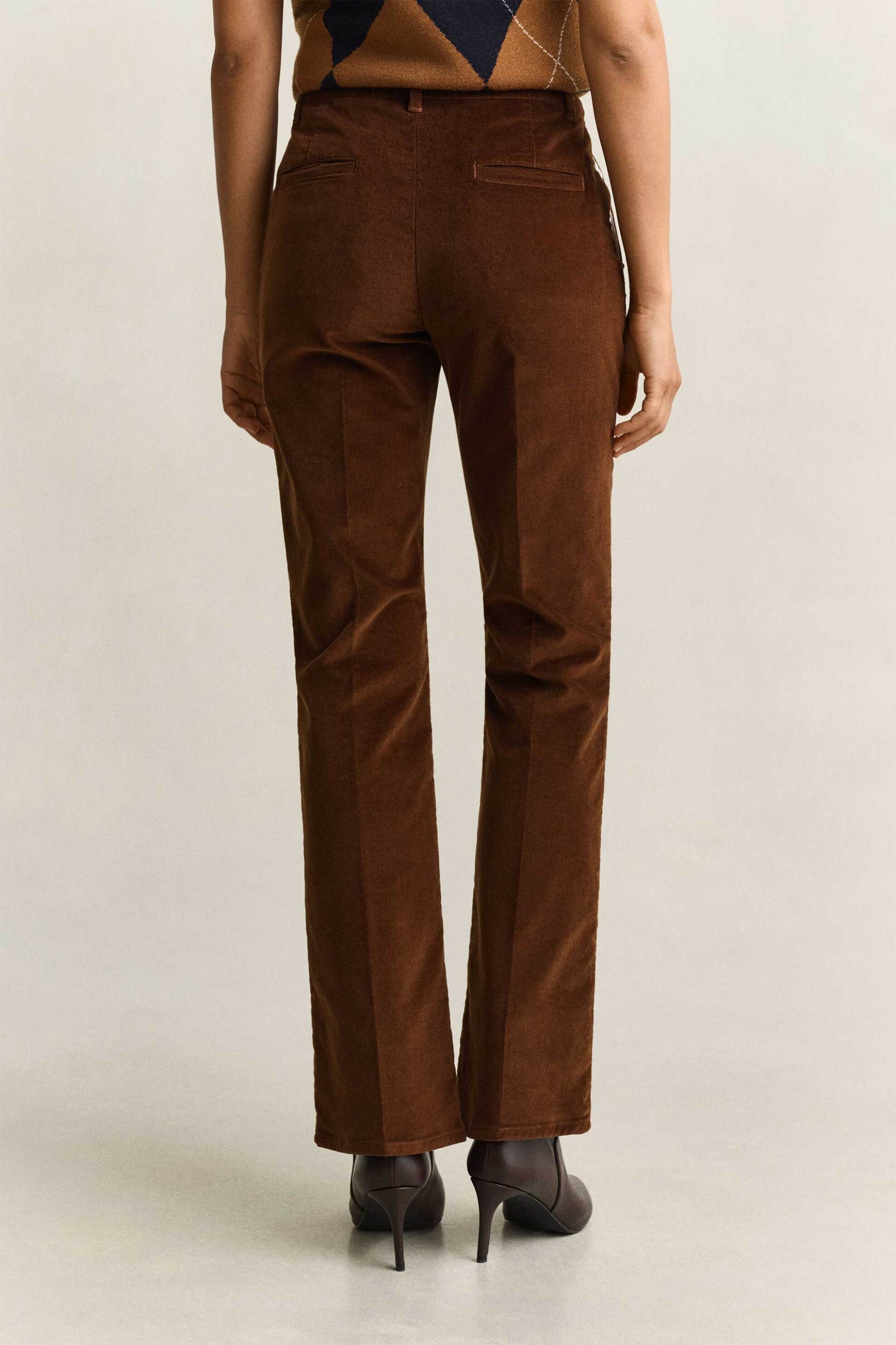 GANT Gant γυναικείο παντελόνι με βελούδινη υφή Flared Slim Fit - 4150420 Καφέ - 3