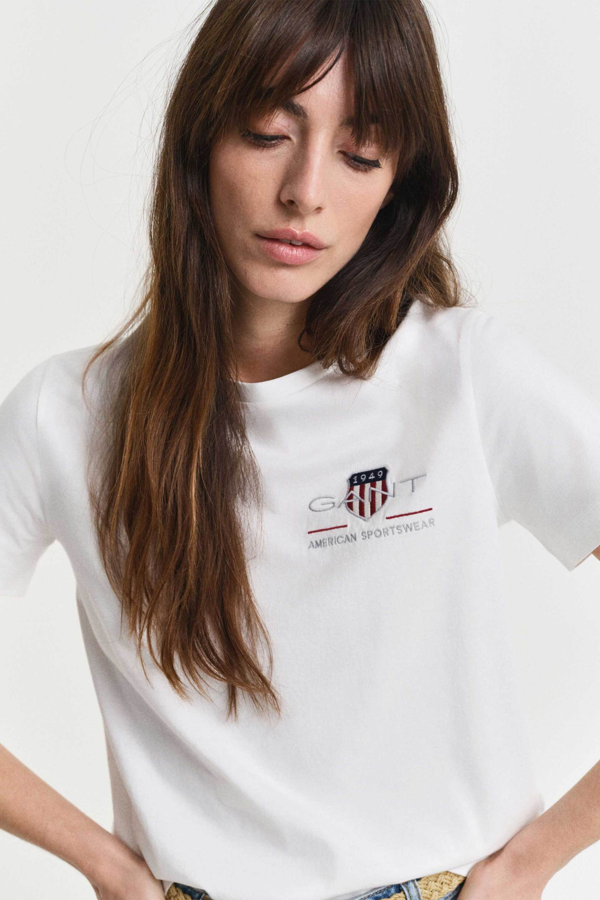 GANT Gant γυναικείο T-shirt με κεντημένο graphic logo Regular Fit - 4200277 Λευκό - 2