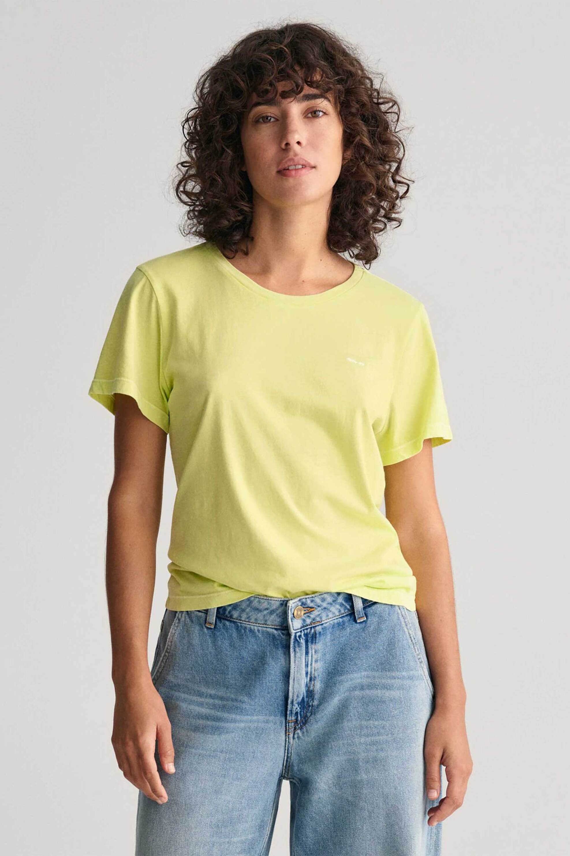 Γυναικεία Ρούχα & Αξεσουάρ > Γυναικεία Ρούχα > Γυναικεία Τοπ > Γυναικεία T-Shirts Gant γυναικείο T-shirt με λογότυπο Regular Fit - 4200868 Κίτρινο