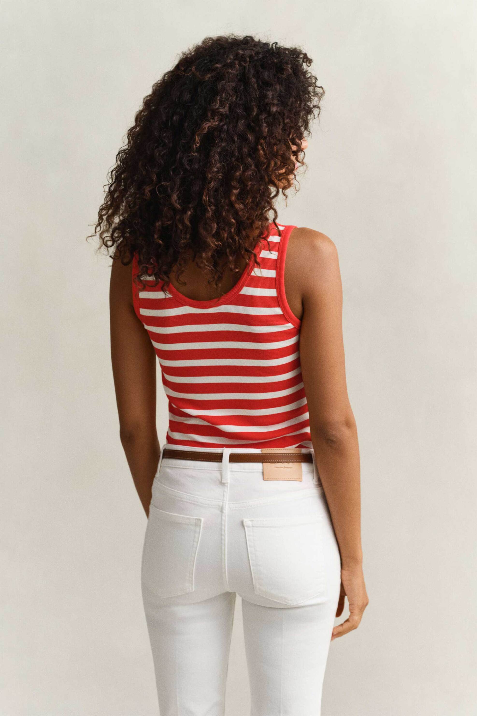 GANT Gant γυναικεία αμάνικη μπλούζα ribbed με ριγέ σχέδιο Slim Fit - 4201442 Κοραλί - 4