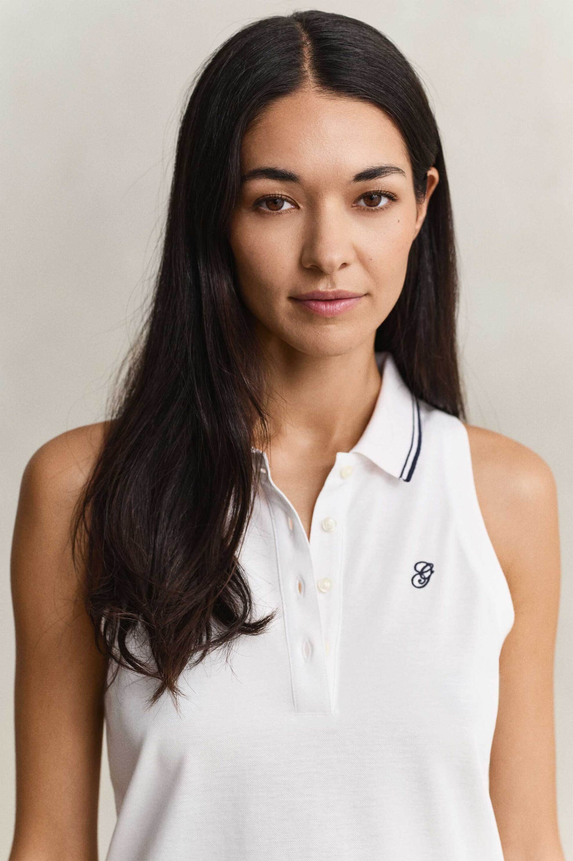 Gant γυναικείο mini φόρεμα πόλο αμάνικο πικέ με monogram Regular Fit - 4201466 Λευκό