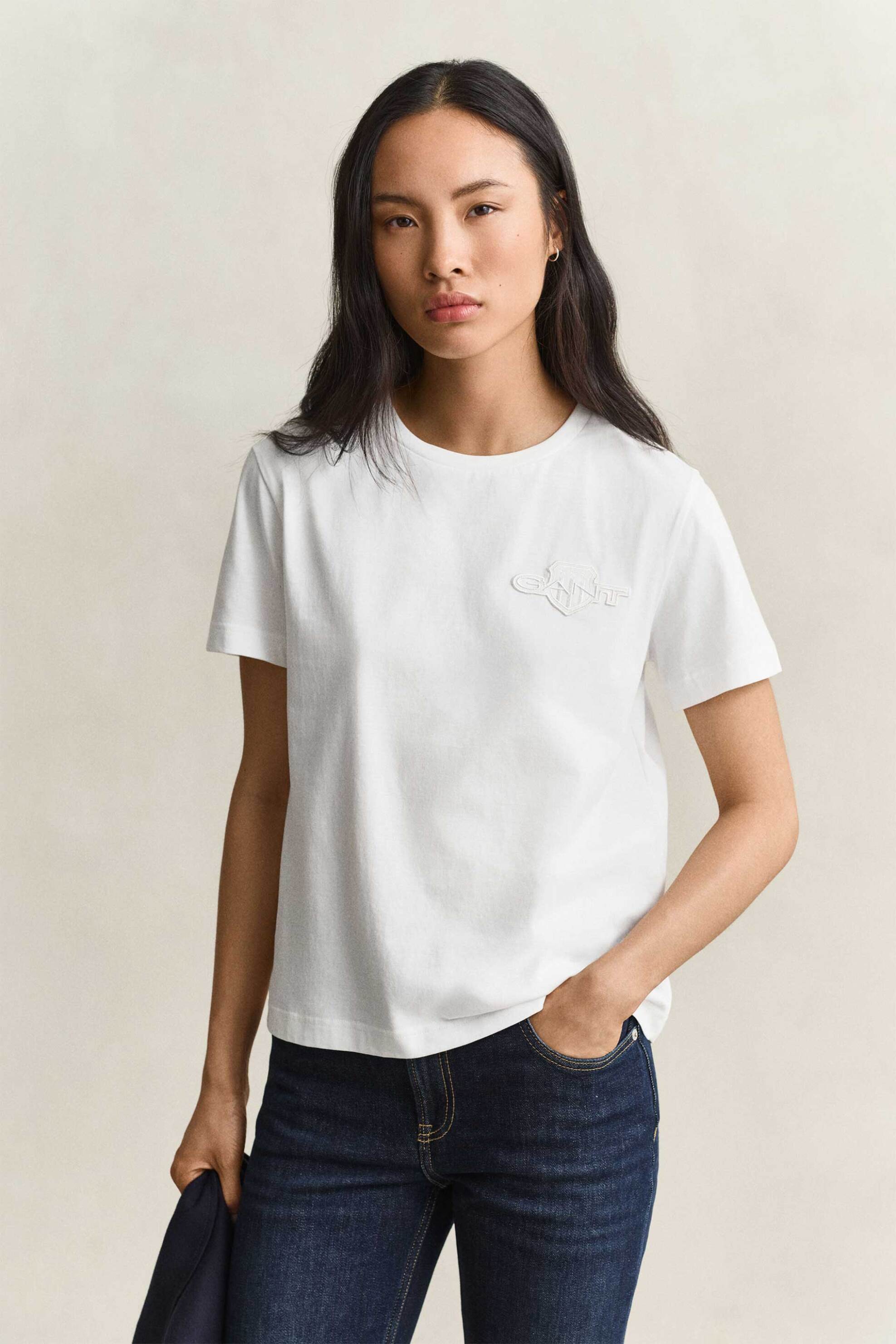 Gant γυναικείο T-shirt με κεντημένο λογότυπο Regular Fit - 4202589 Λευκό