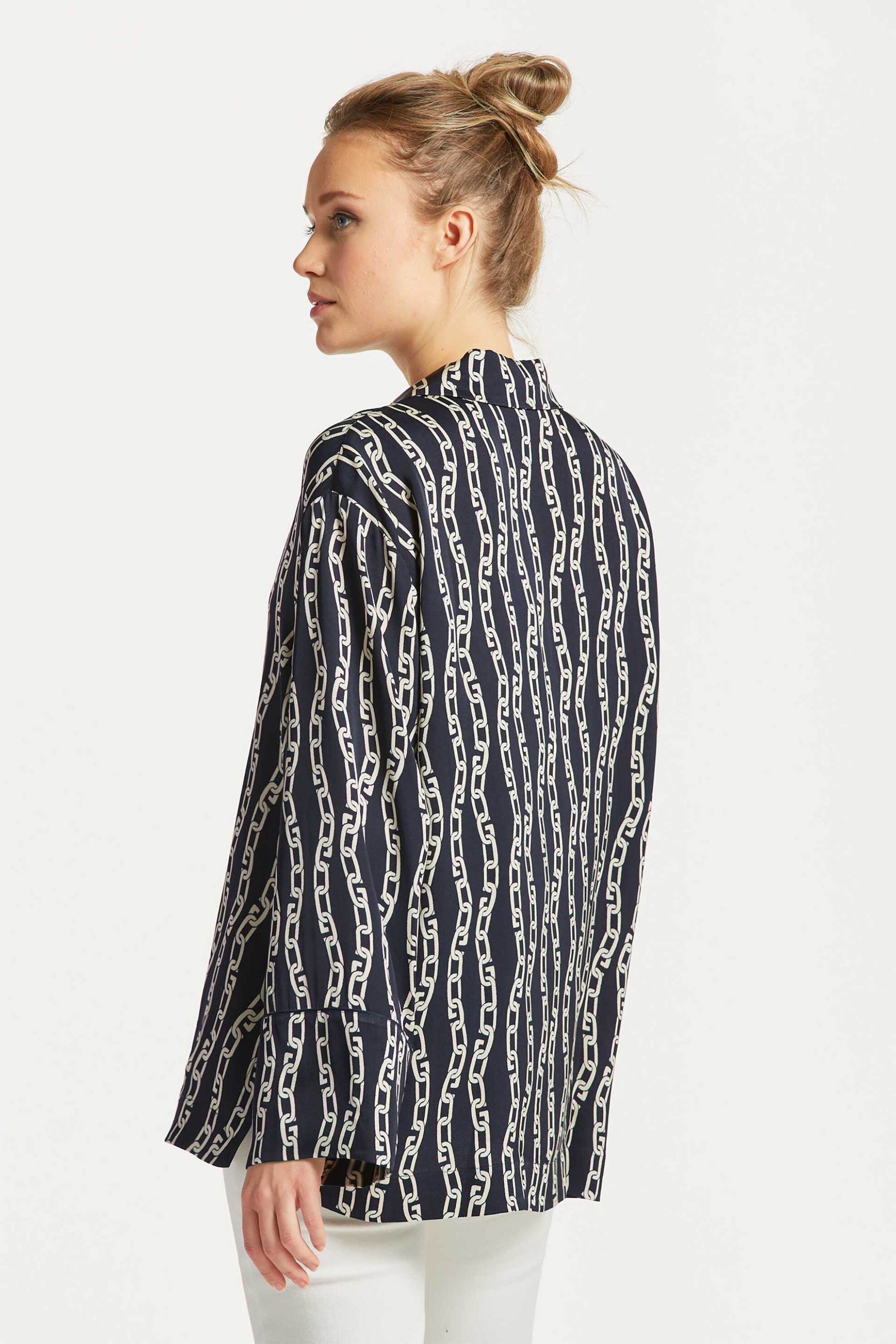 GANT Gant γυναικείο πουκάμισο με all-over contrast chain print - 4300202 Μπλε Σκούρο - 2