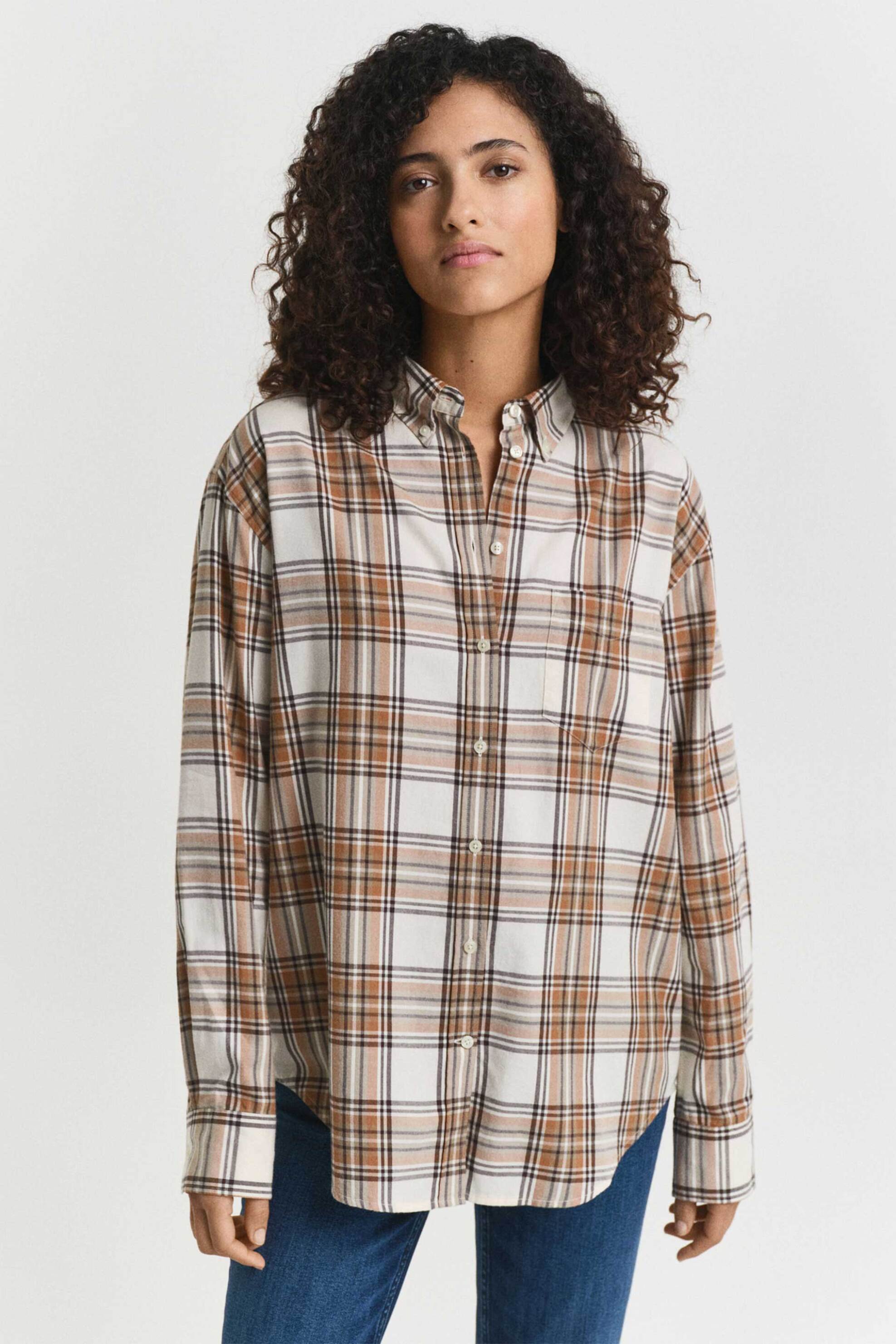 Πουκάμισα γυναικεία gant σε κρεμ