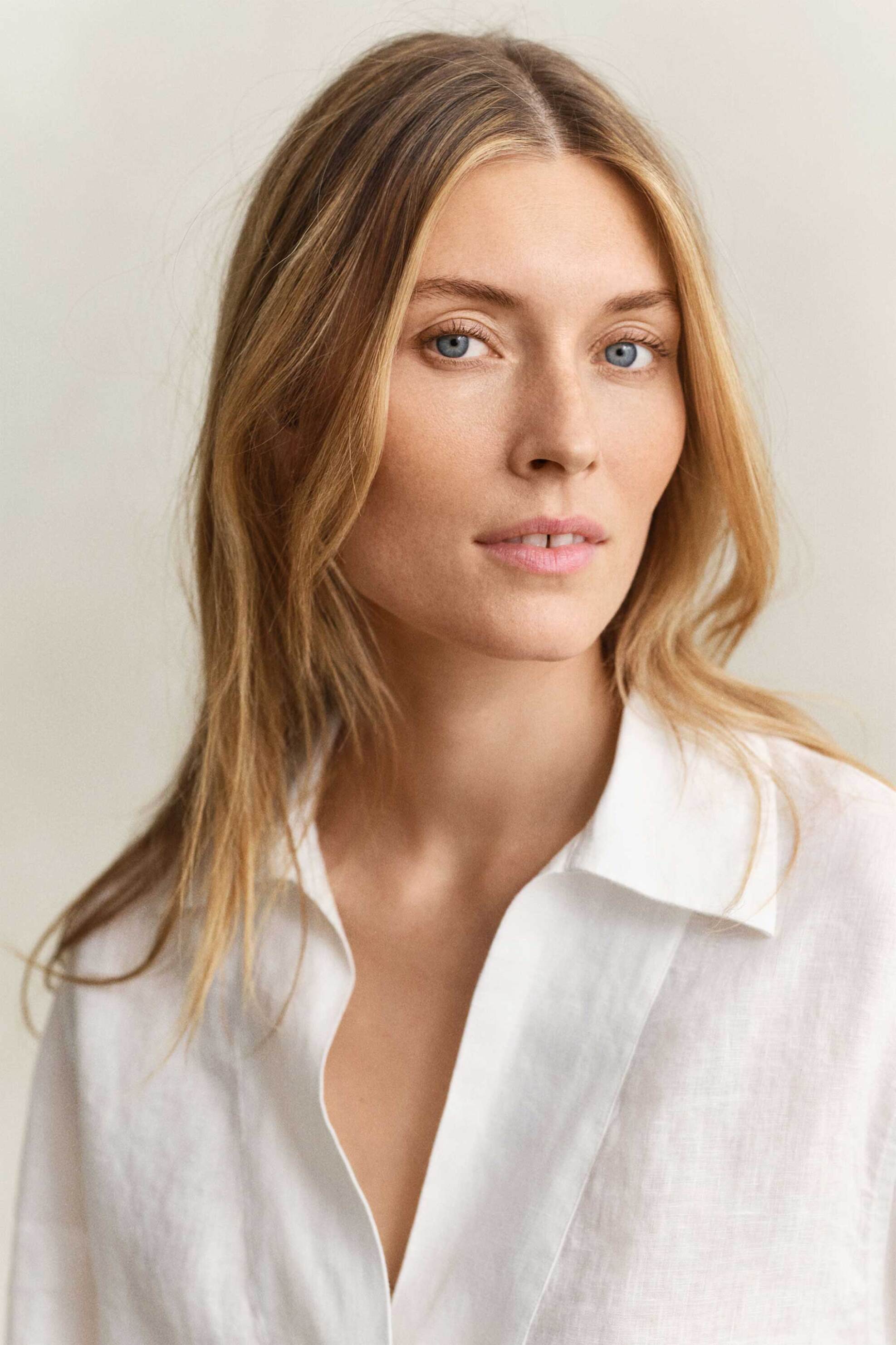 Gant γυναικεία λινή μπλούζα με V και μανίκι 3/4 Relaxed Fit - 4300633 Λευκό