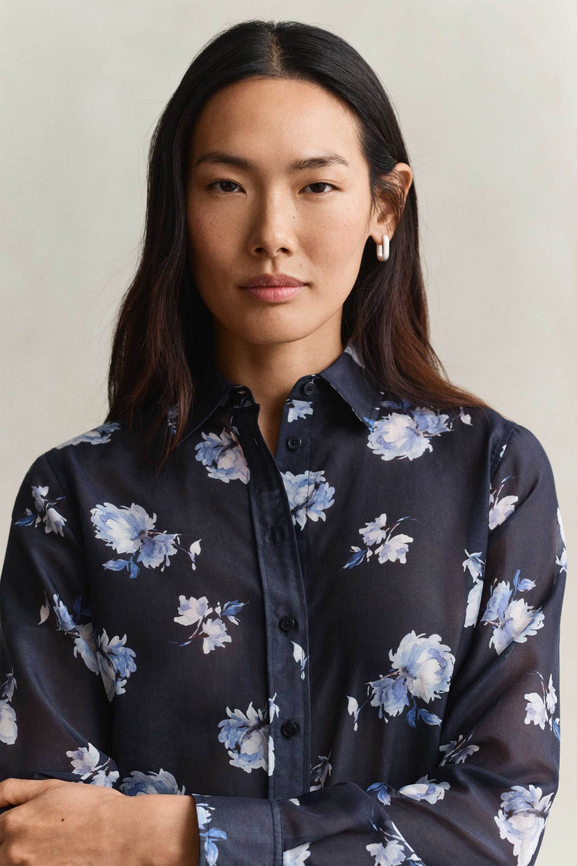 Gant γυναικείο πουκάμισο με μετάξι και floral print Regular Fit - 4300727 Μπλε Σκούρο
