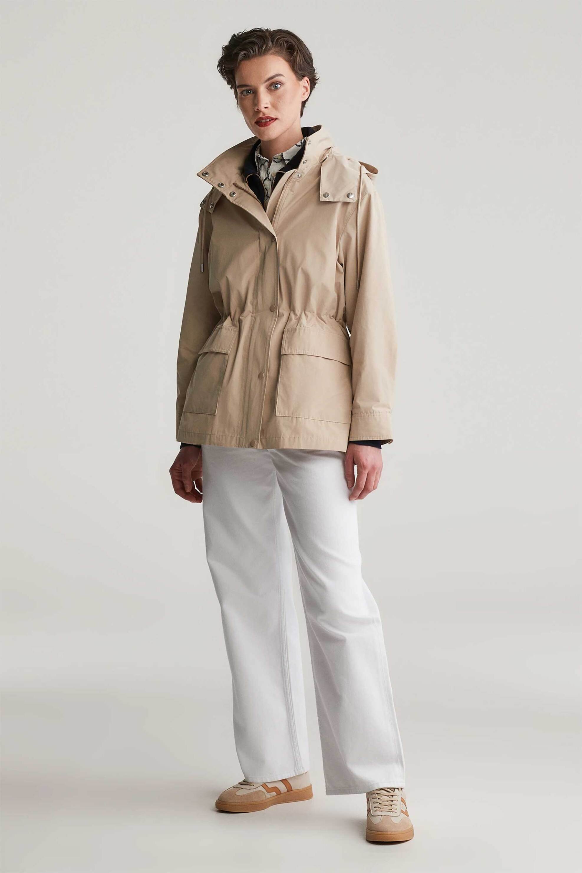 Gant γυναικείο jacket αντιανεμικό με ψηλό λαιμό και αφαιρούμενη κουκούλα Relaxed Fit - 4700363 Μπεζ φωτογραφία