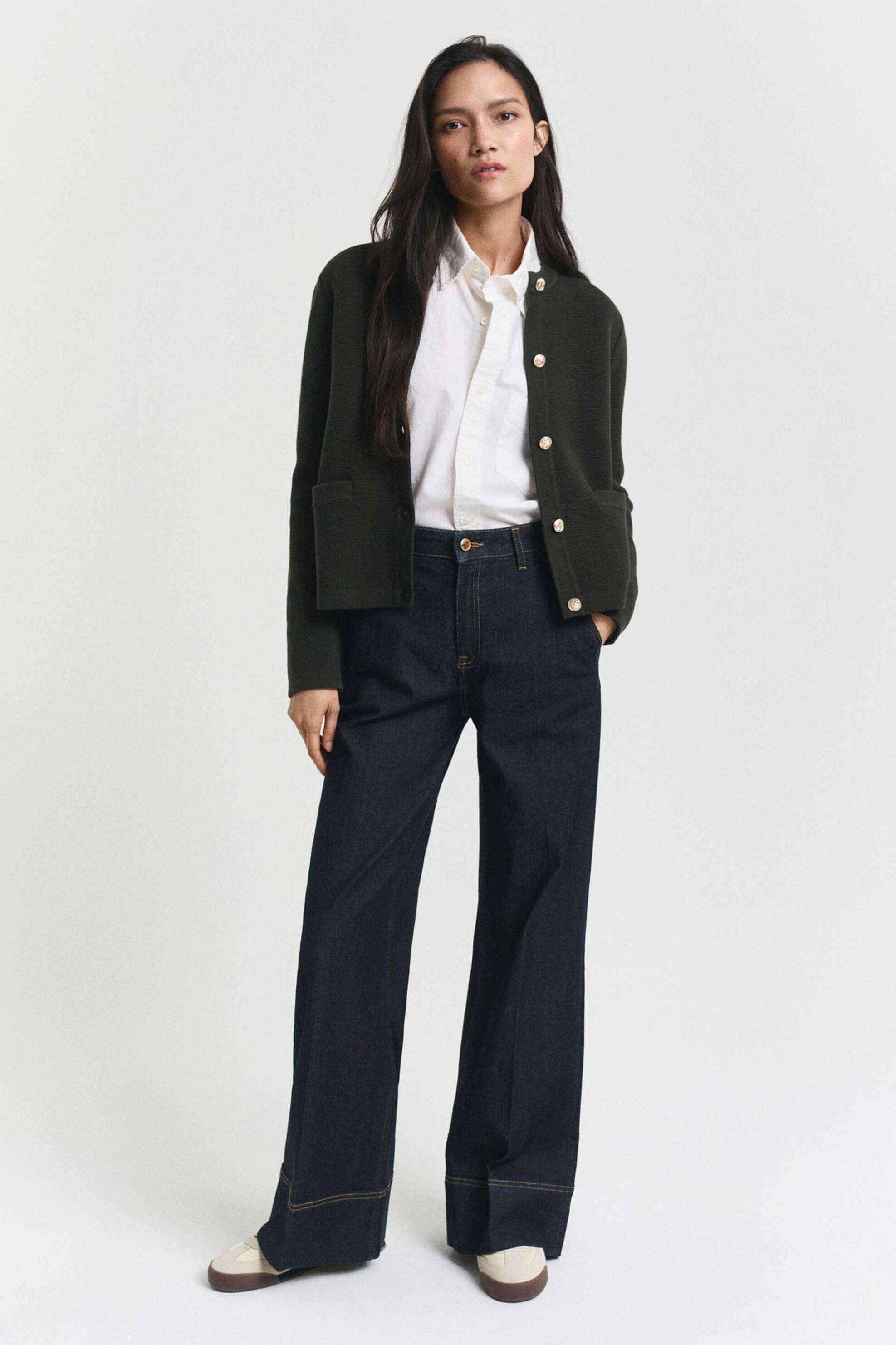 Gant γυναικεία ζακέτα μονόχρωμη με χρυσά κουμπιά - 4805368 Κυπαρισσί φωτογραφία