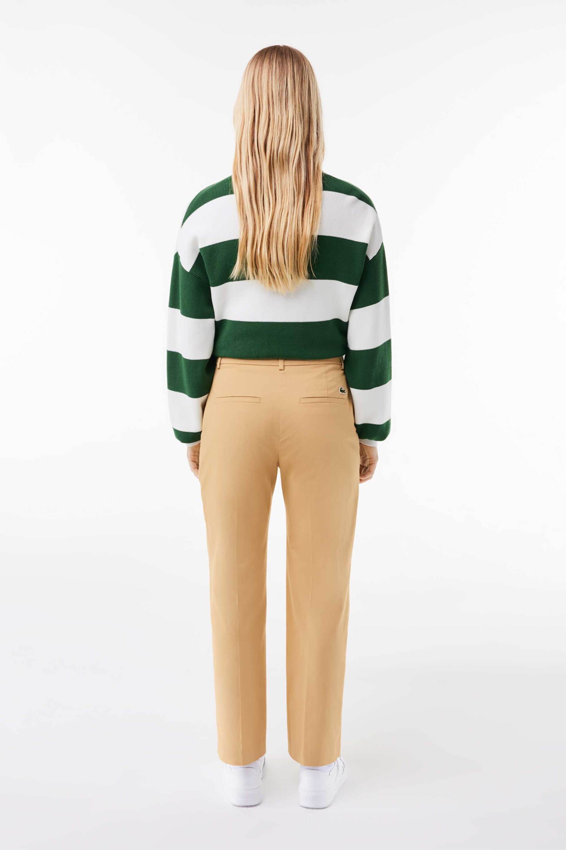 Lacoste γυναικείο chino παντελόνι μονόχρωμο με ανάγλυφη λεπτομέρεια πίσω - HF7111 Μπεζ φωτογραφία