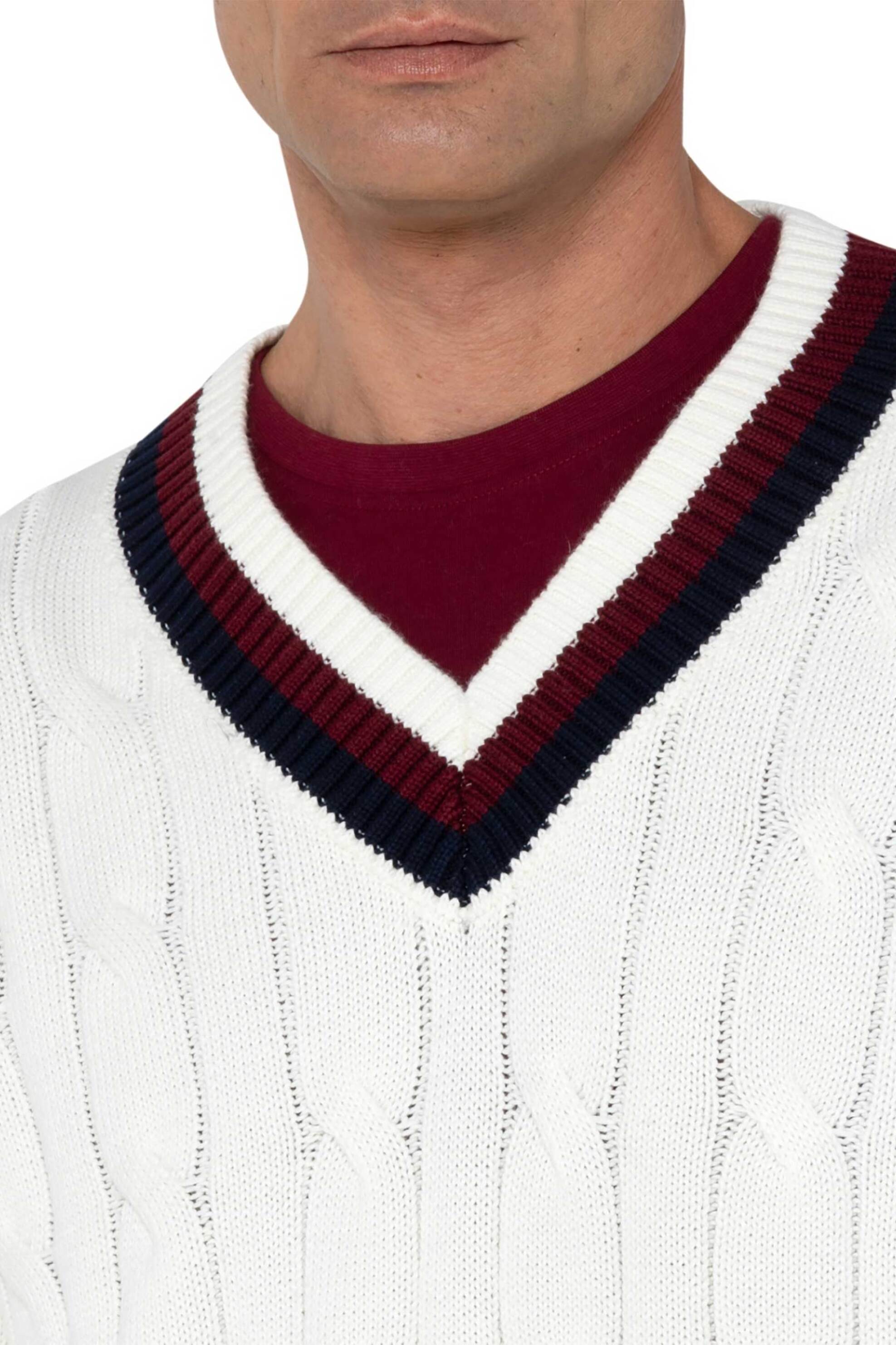 The Bostonians ανδρικό πουλόβερ με cable knit pattern και V Regular Fit - MV1014 Εκρού φωτογραφία