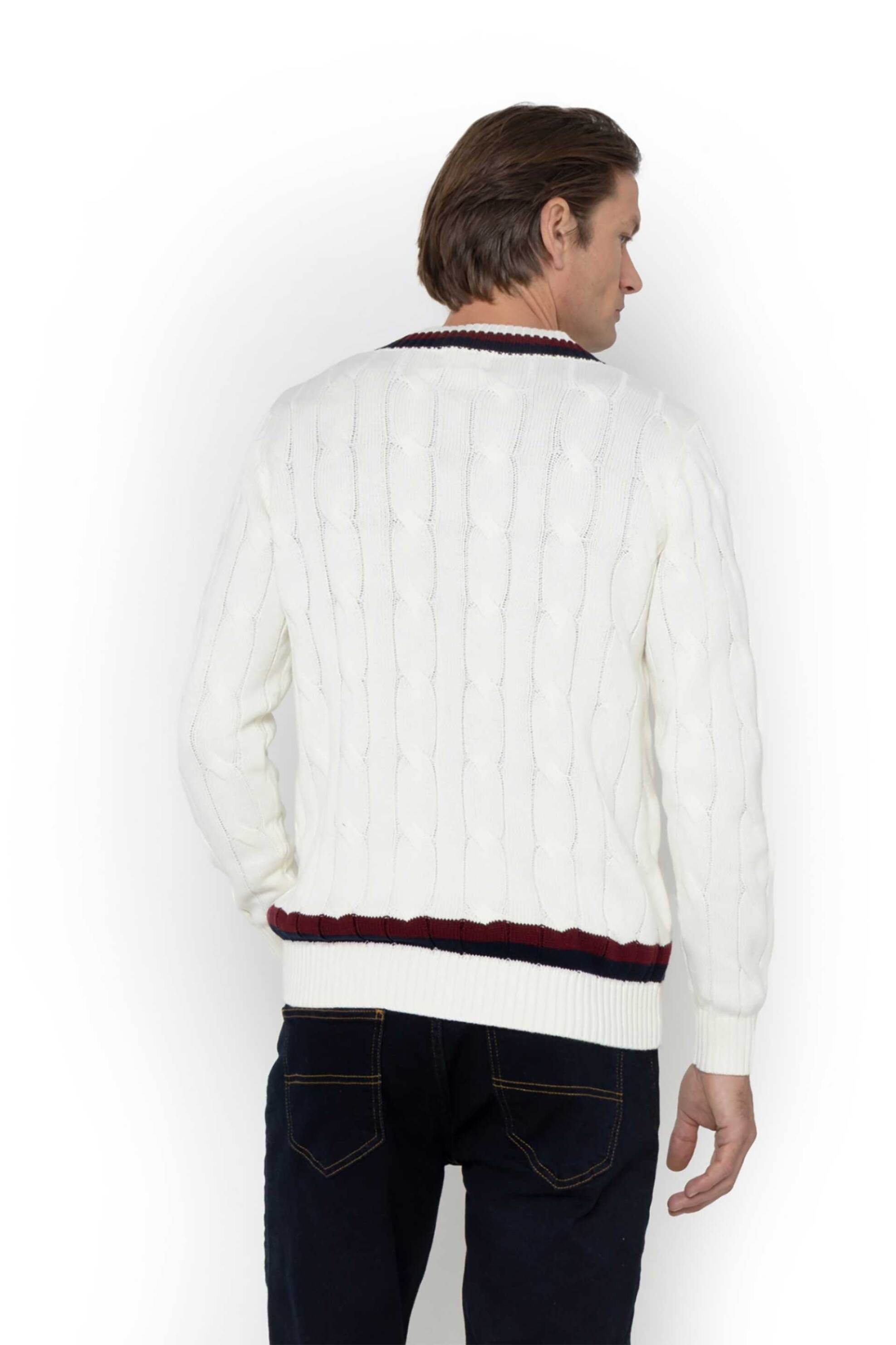 The Bostonians ανδρικό πουλόβερ με cable knit pattern και V Regular Fit - MV1014 Εκρού φωτογραφία