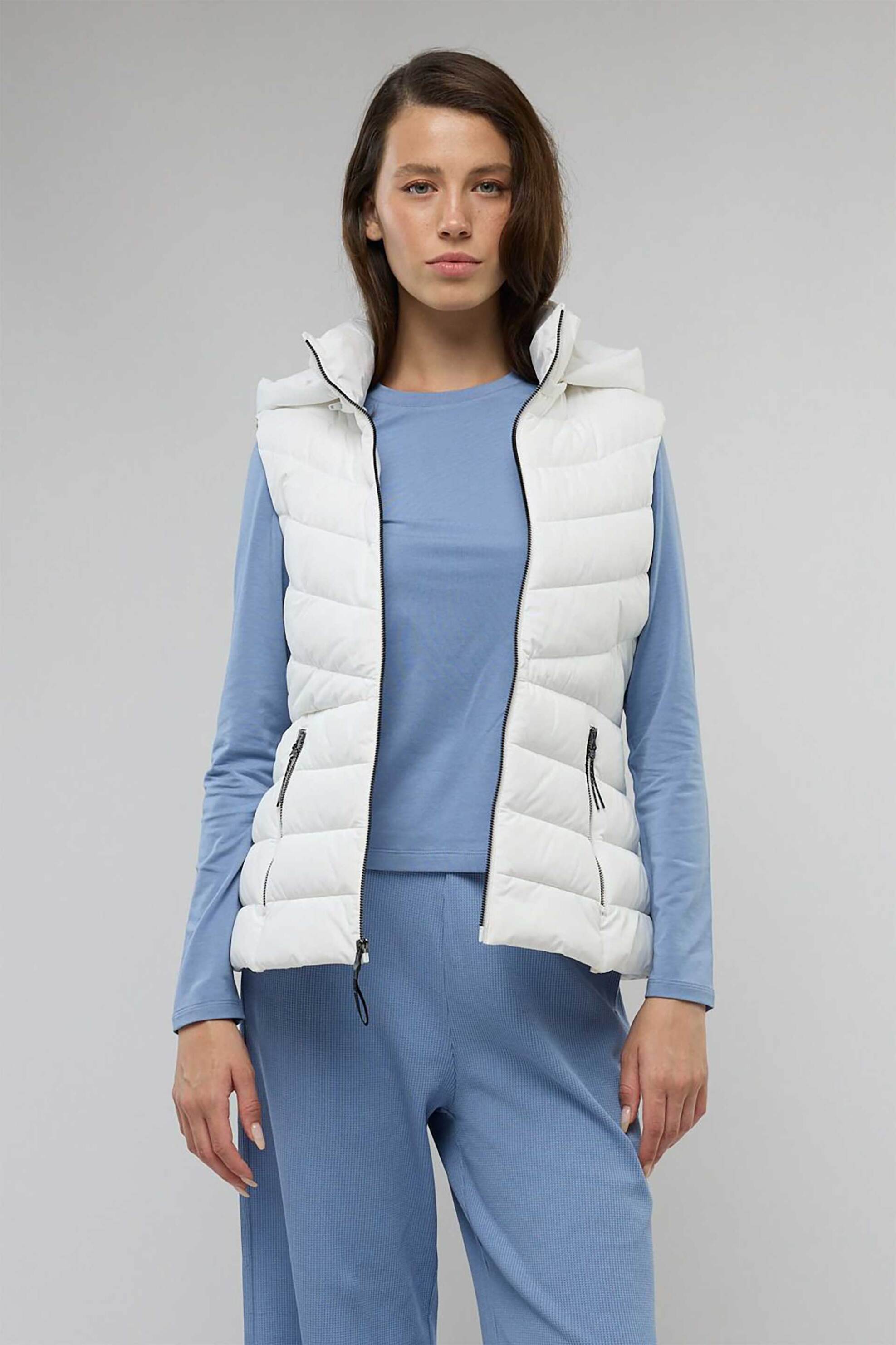 Nautica γυναικείο αμάνικο μπουφάν αδιάβροχο με κουκούλα, καπιτονέ σχέδιο και ψηλό λαιμό