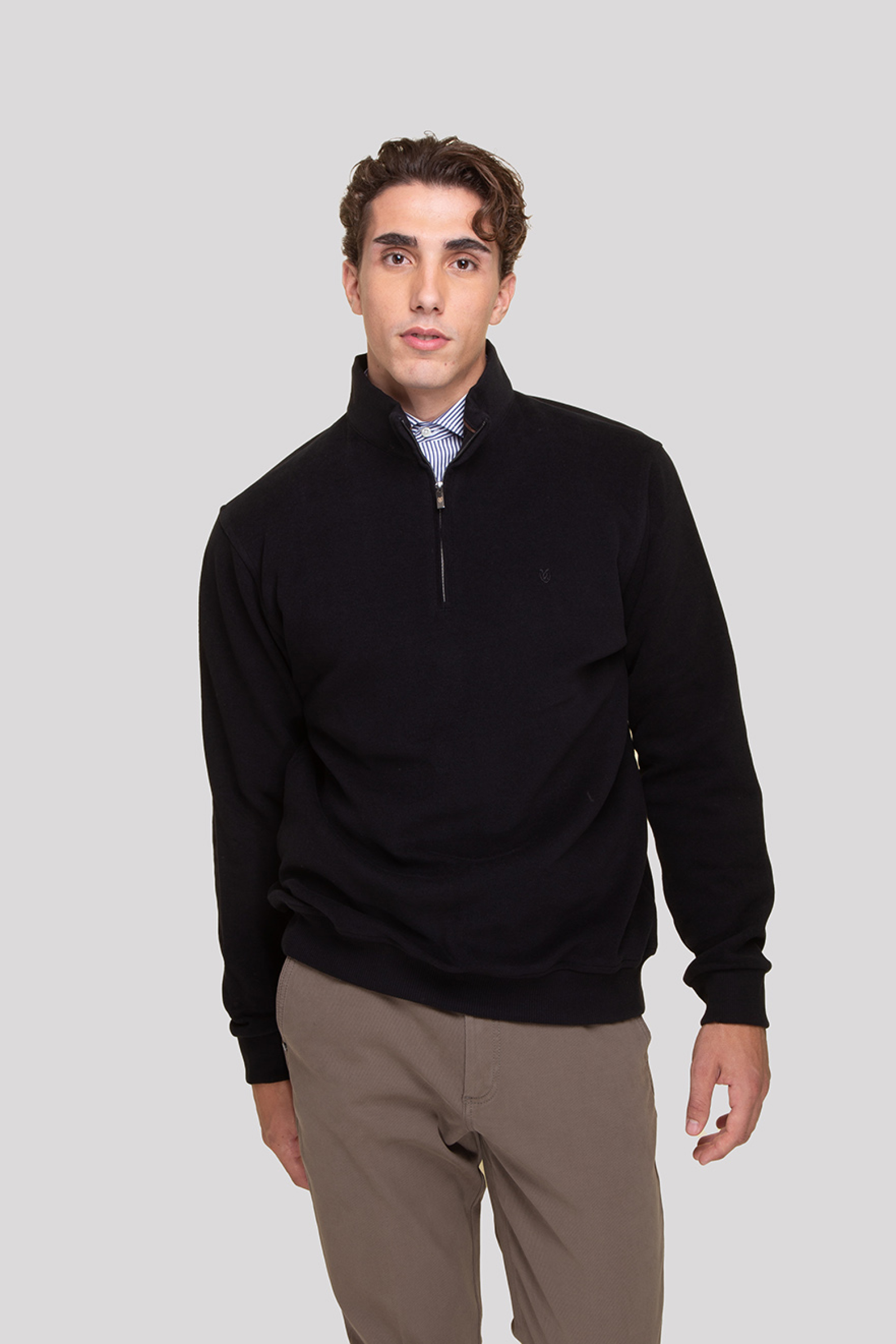 The Bostonians ανδρική μπλούζα φούτερ με ψηλό λαιμό και κεντημένο λογότυπο Regular Fit - RO1000 Μαύρο φωτογραφία