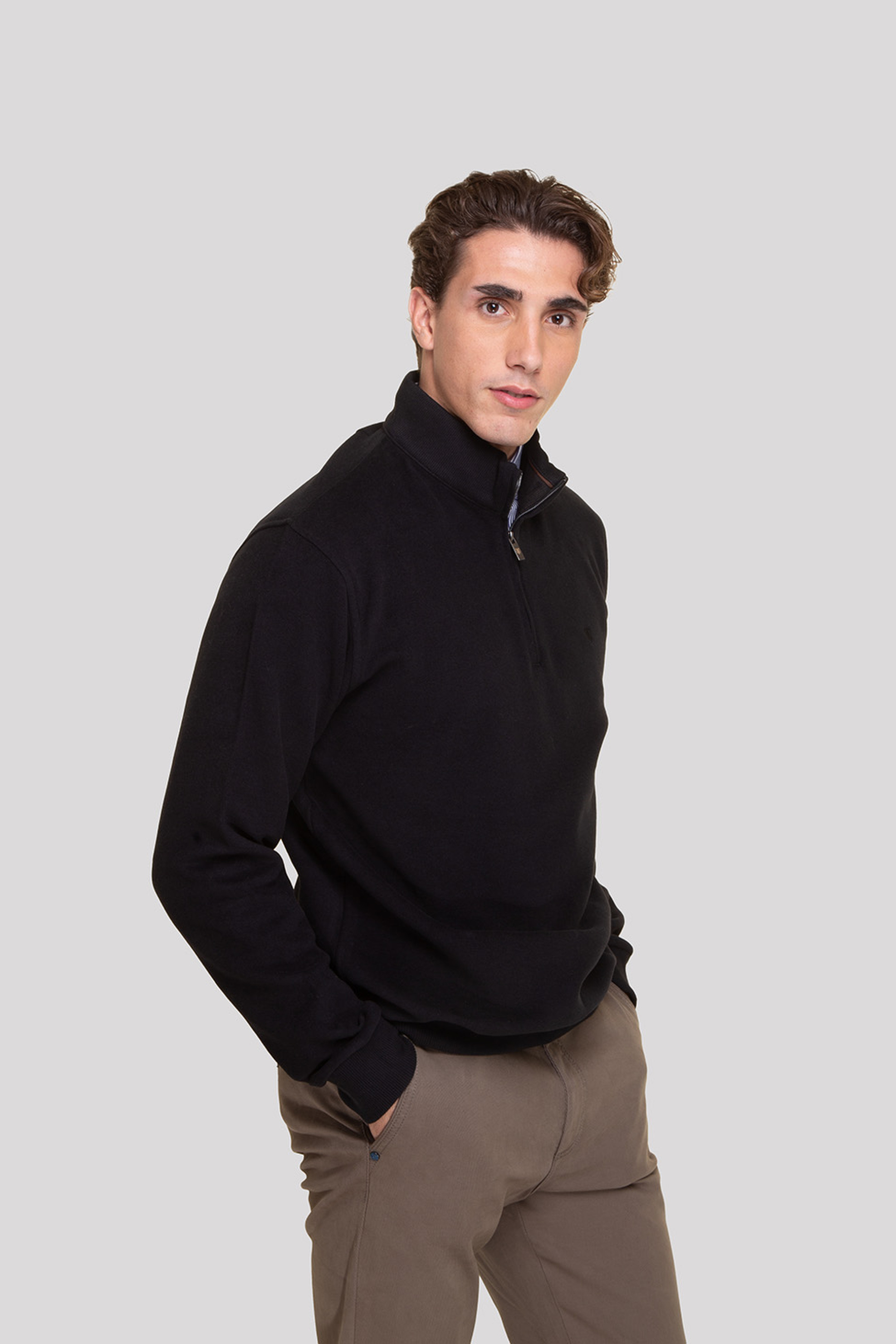 The Bostonians ανδρική μπλούζα φούτερ με κεντημένο λογότυπο και ψηλό λαιμό με 1/2 φερμουάρ Regular Fit - RO1000 Μαύρο φωτογραφία