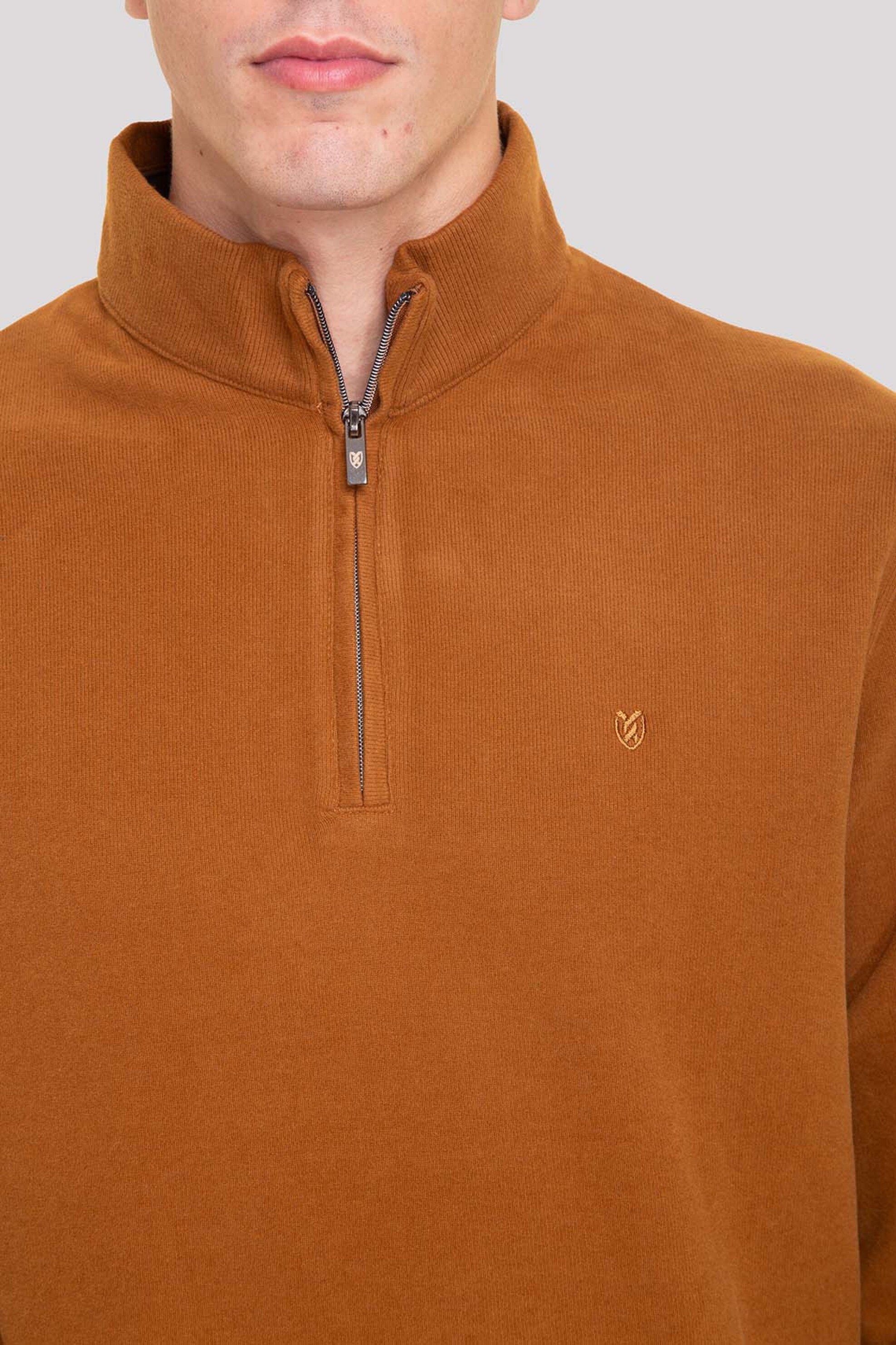 The Bostonians ανδρική μπλούζα φούτερ με ψηλό λαιμό και κεντημένο λογότυπο Regular Fit - RO1000 Καμηλό φωτογραφία