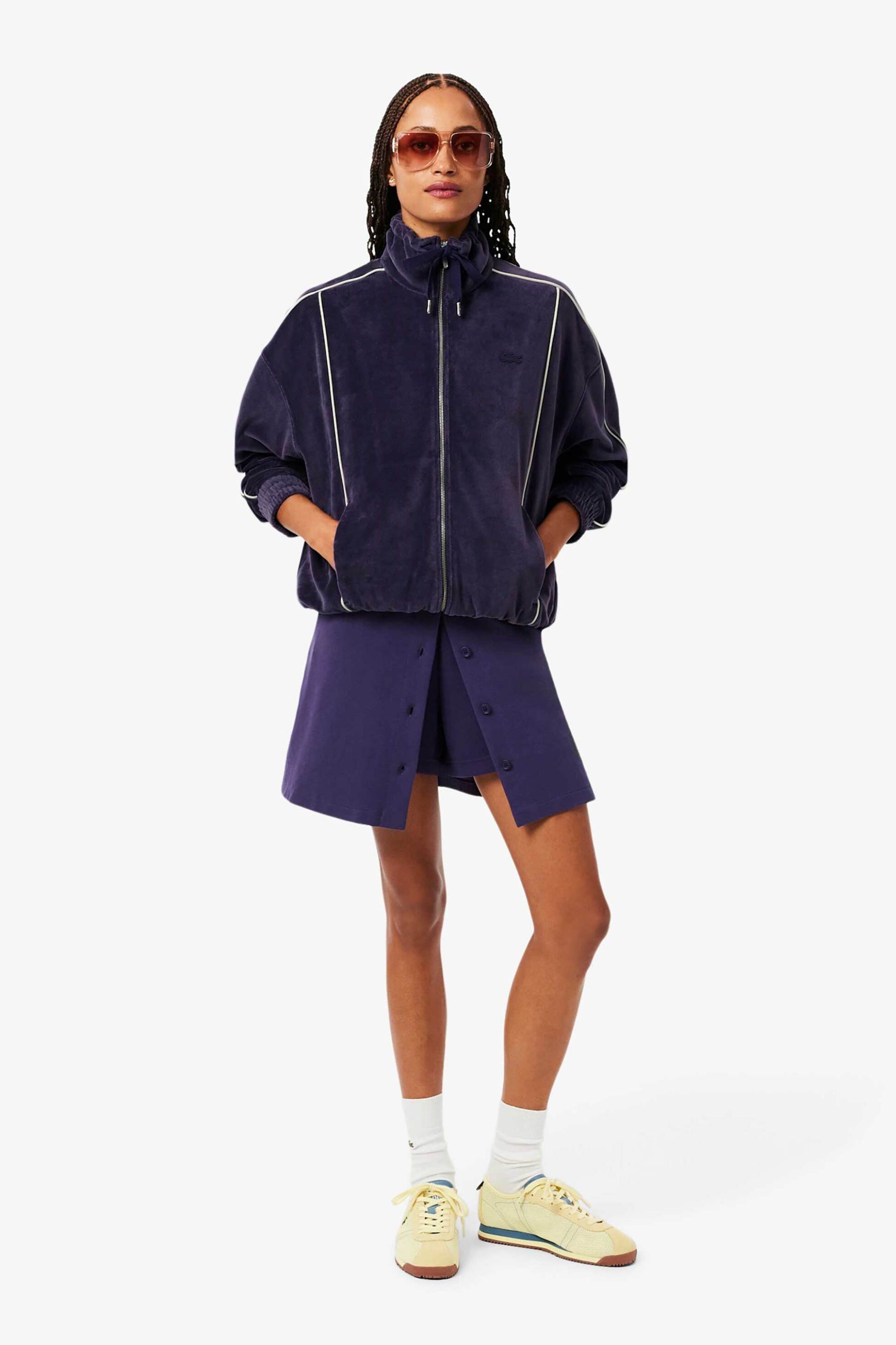 LACOSTE Lacoste γυναικεία ζακέτα φούτερ με βελούδινη υφή και κεντημένο λογότυπο Oversized Fit - SF5280-00 Μοβ Σκούρο - 3