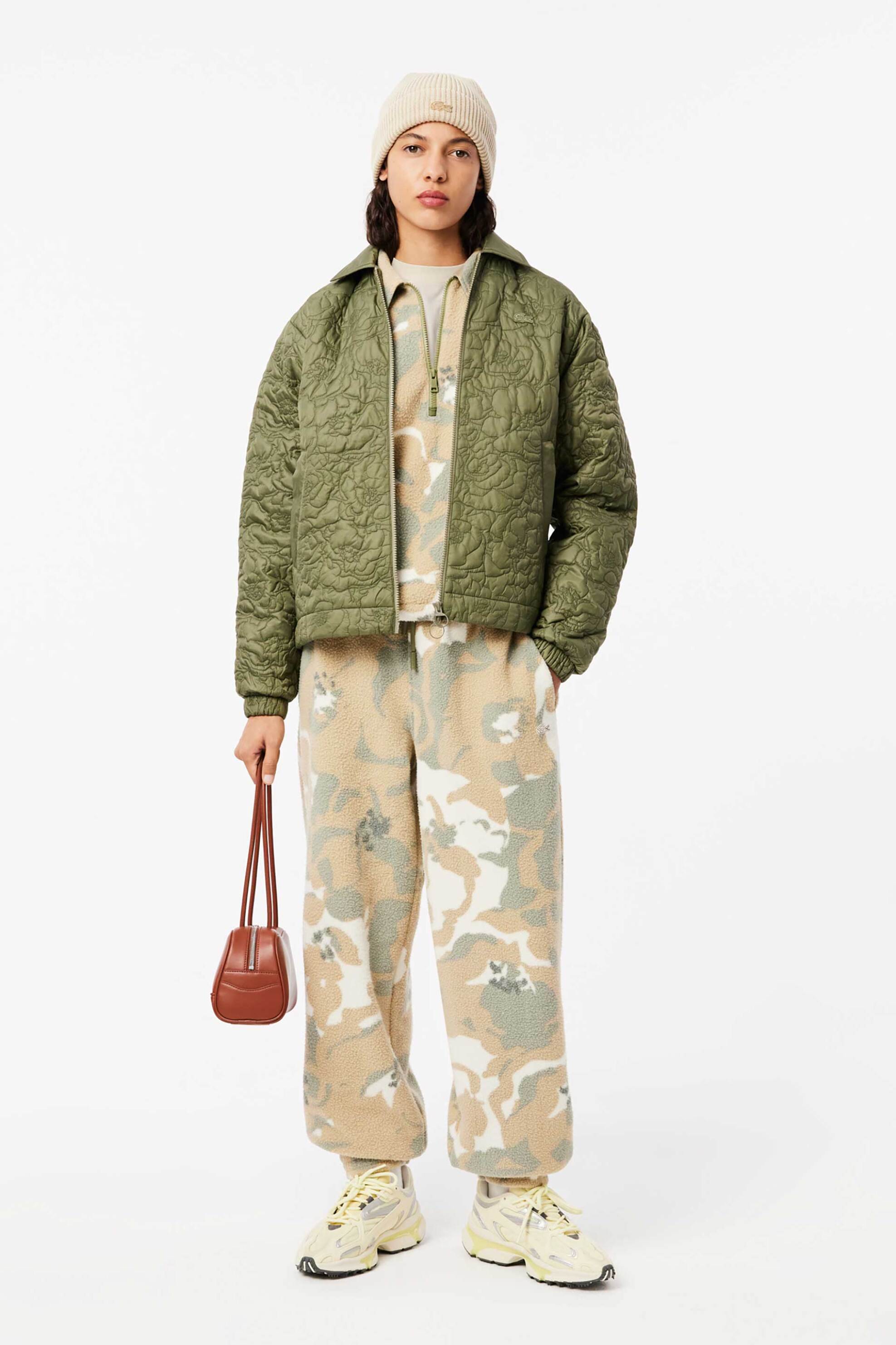 Lacoste γυναικείο T-shirt μονόχρωμο με patch στο στήθος Oversized Fit - TF4122-00 Εκρού φωτογραφία