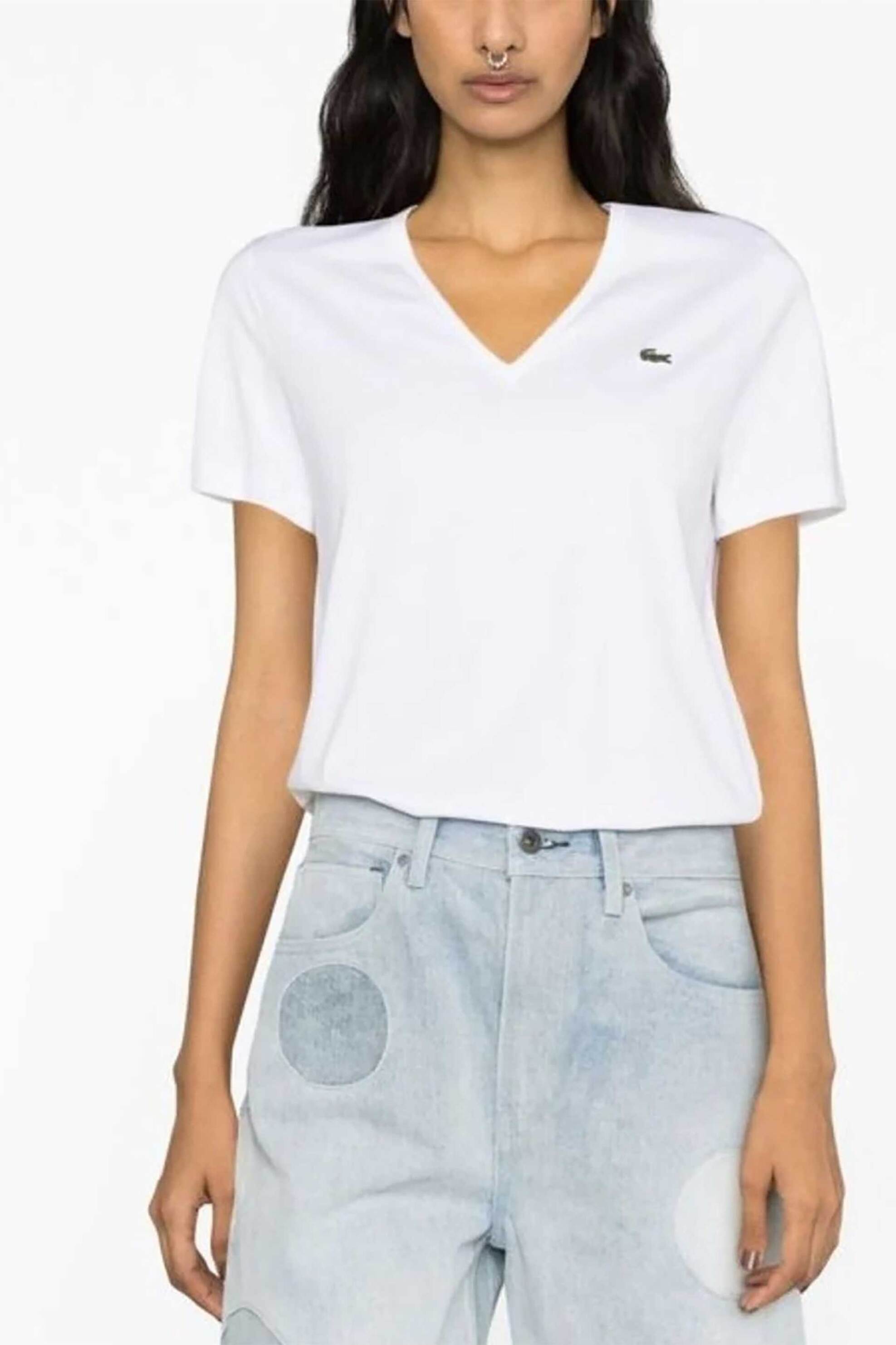Lacoste γυναικείο T-shirt με κεντημένο λογότυπο και V λαιμόκοψη Relaxed Fit - TF7300 Λευκό