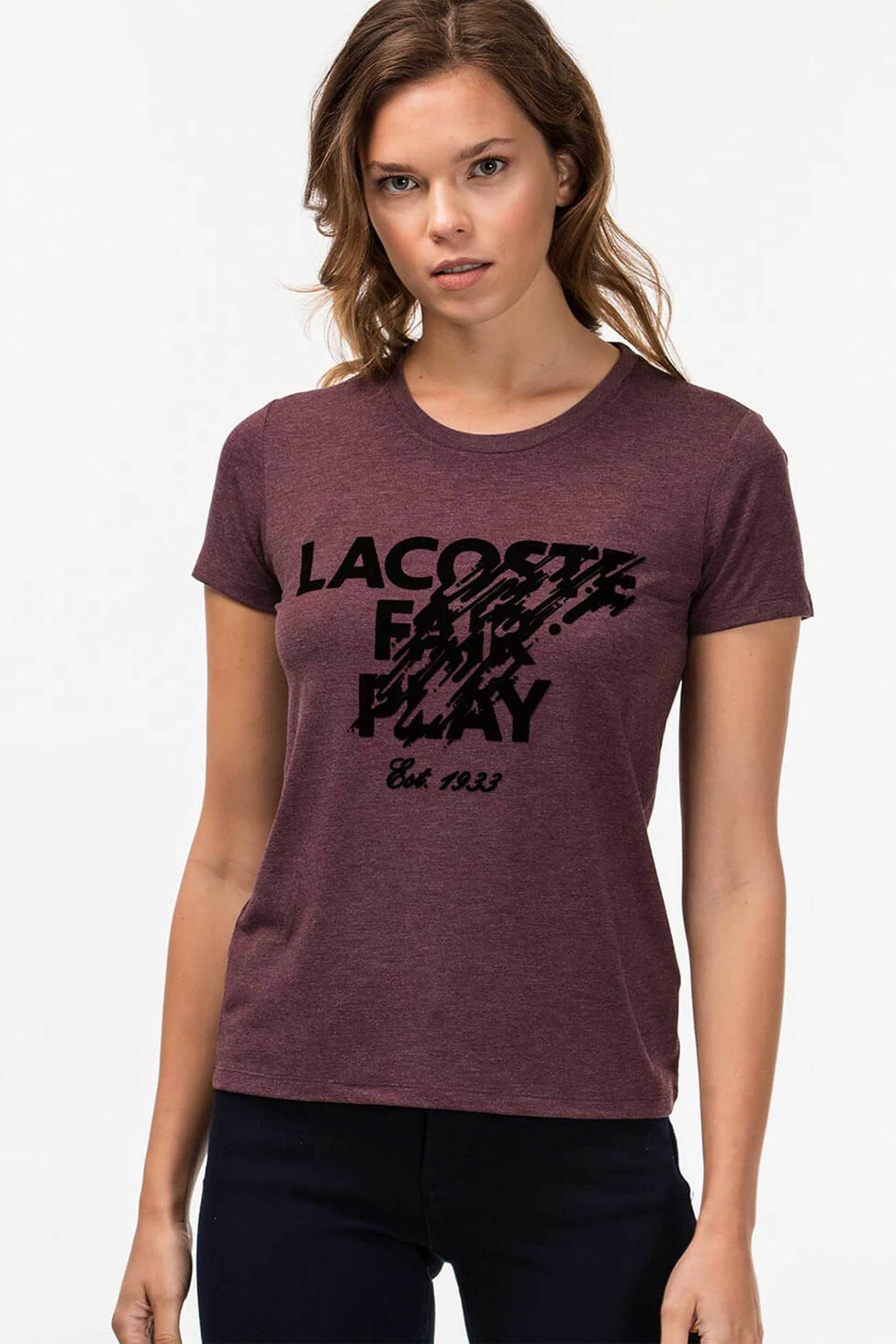 LACOSTE Lacoste γυναικείο T-shirt με lettering Classic Fit - TF7668 Μπορντό
