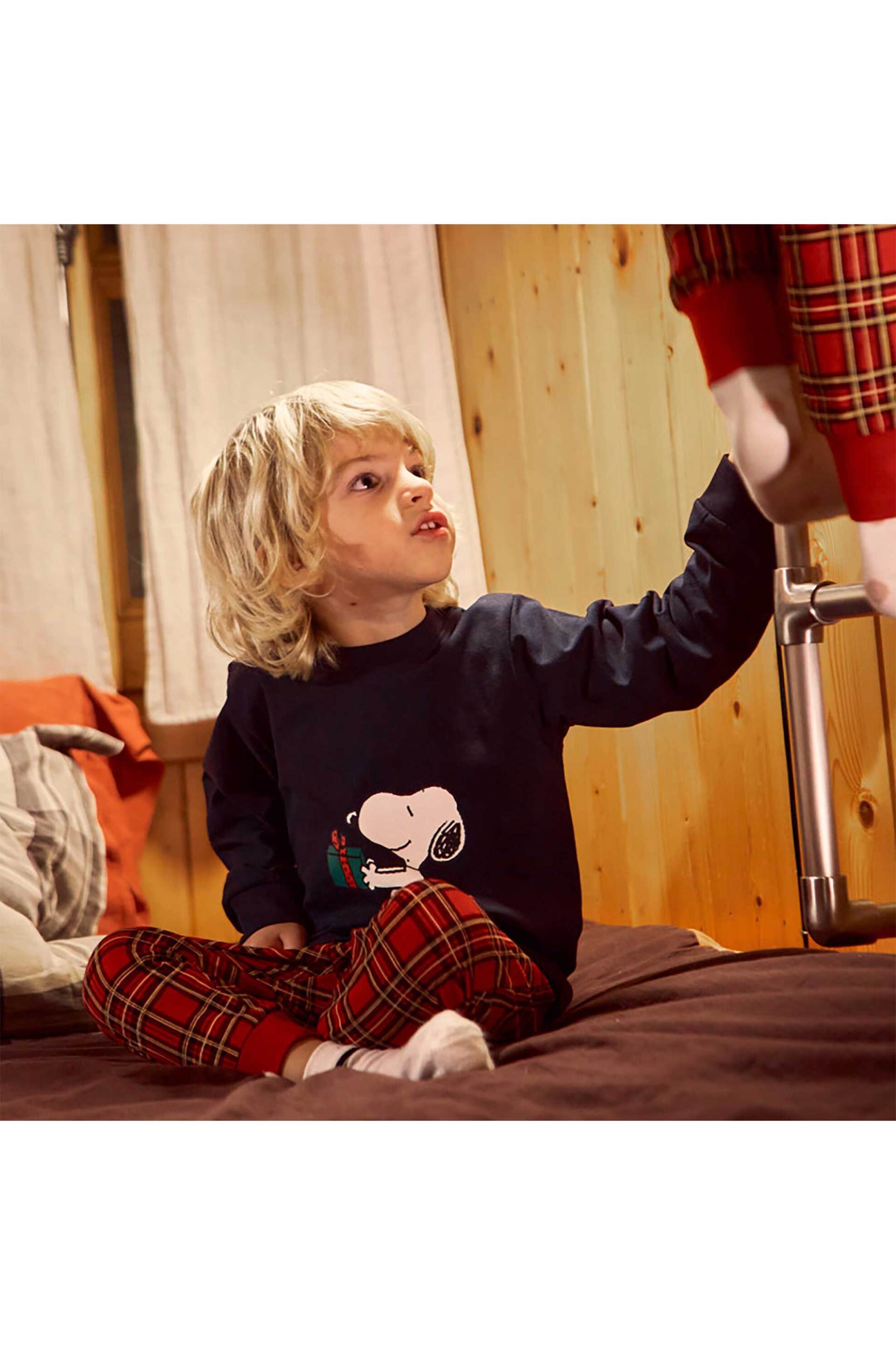 Alouette παιδική πιτζάμα με print "Snoopy" και καρό σχέδιο (2 τεμάχια) - 00390208 Κόκκινο φωτογραφία