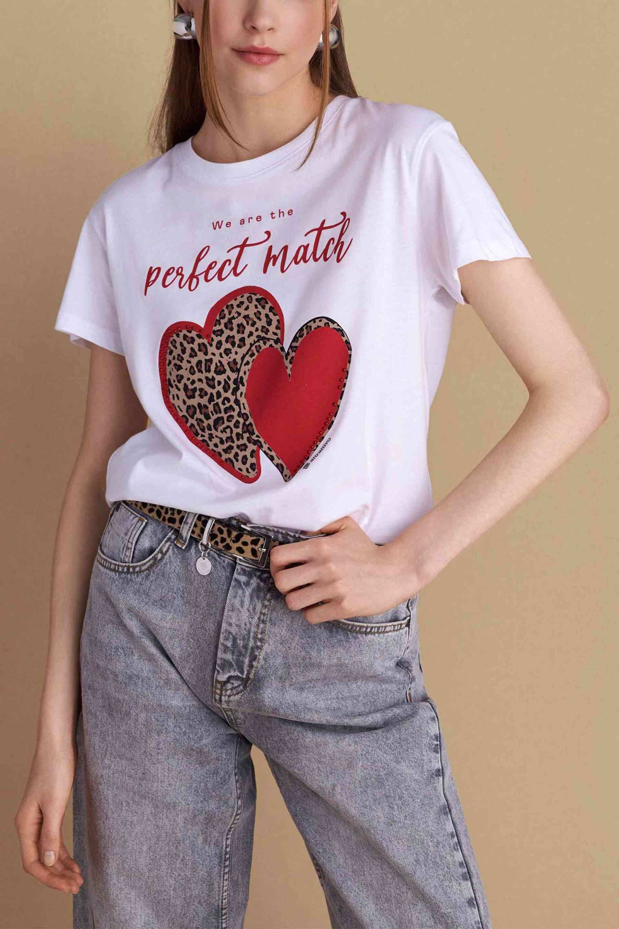  Attrattivo γυναικείο T-shirt με καρδιές - 9920876 Λευκό 2025