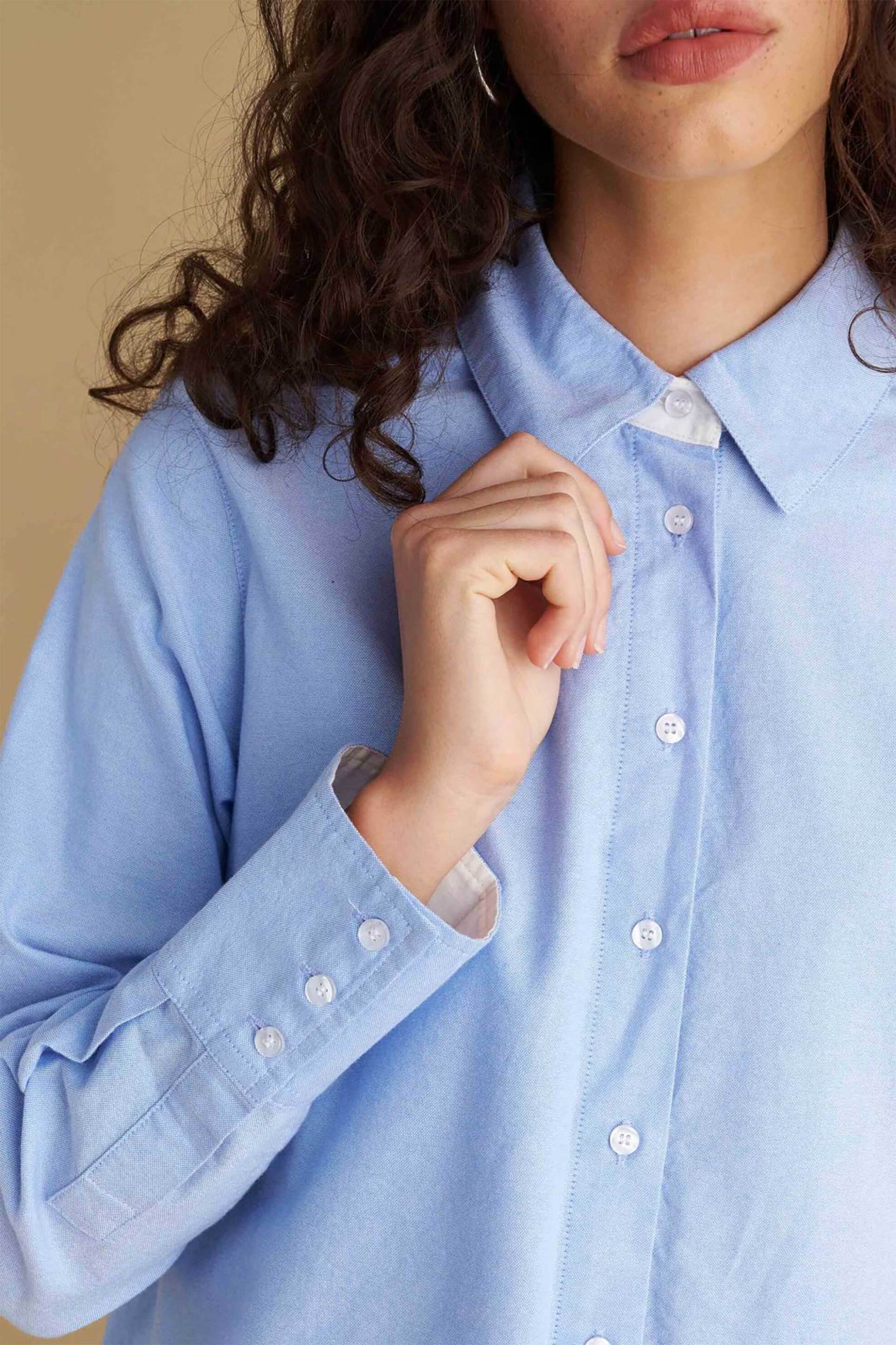 Attrativo γυναικείο πουκάμισο μονόχρωμο - 9922227 Μπλε Ανοιχτό φωτογραφία