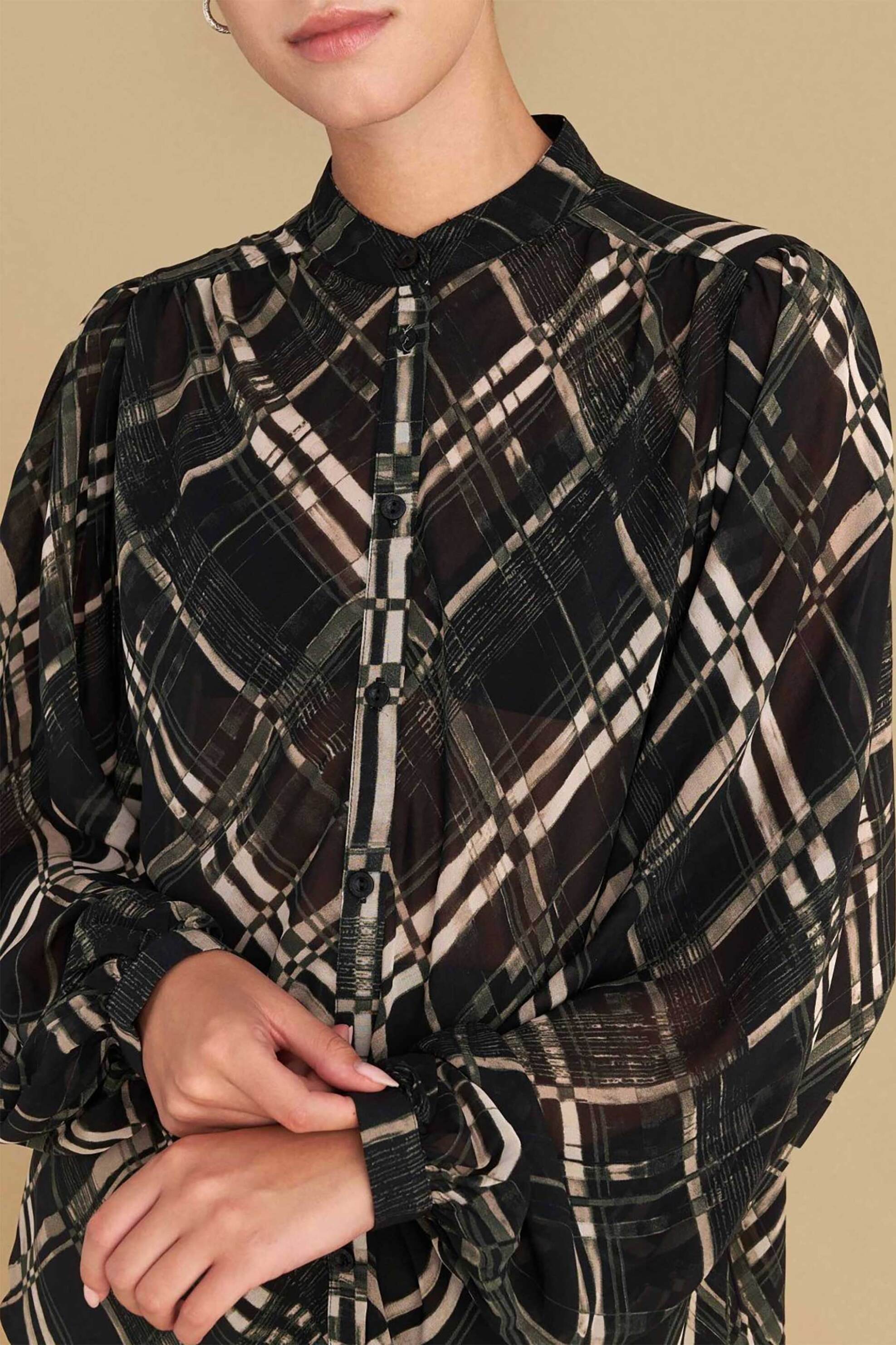 Attrativo γυναικείο πουκάμισο με all-over print - 9921699 Μαύρο φωτογραφία