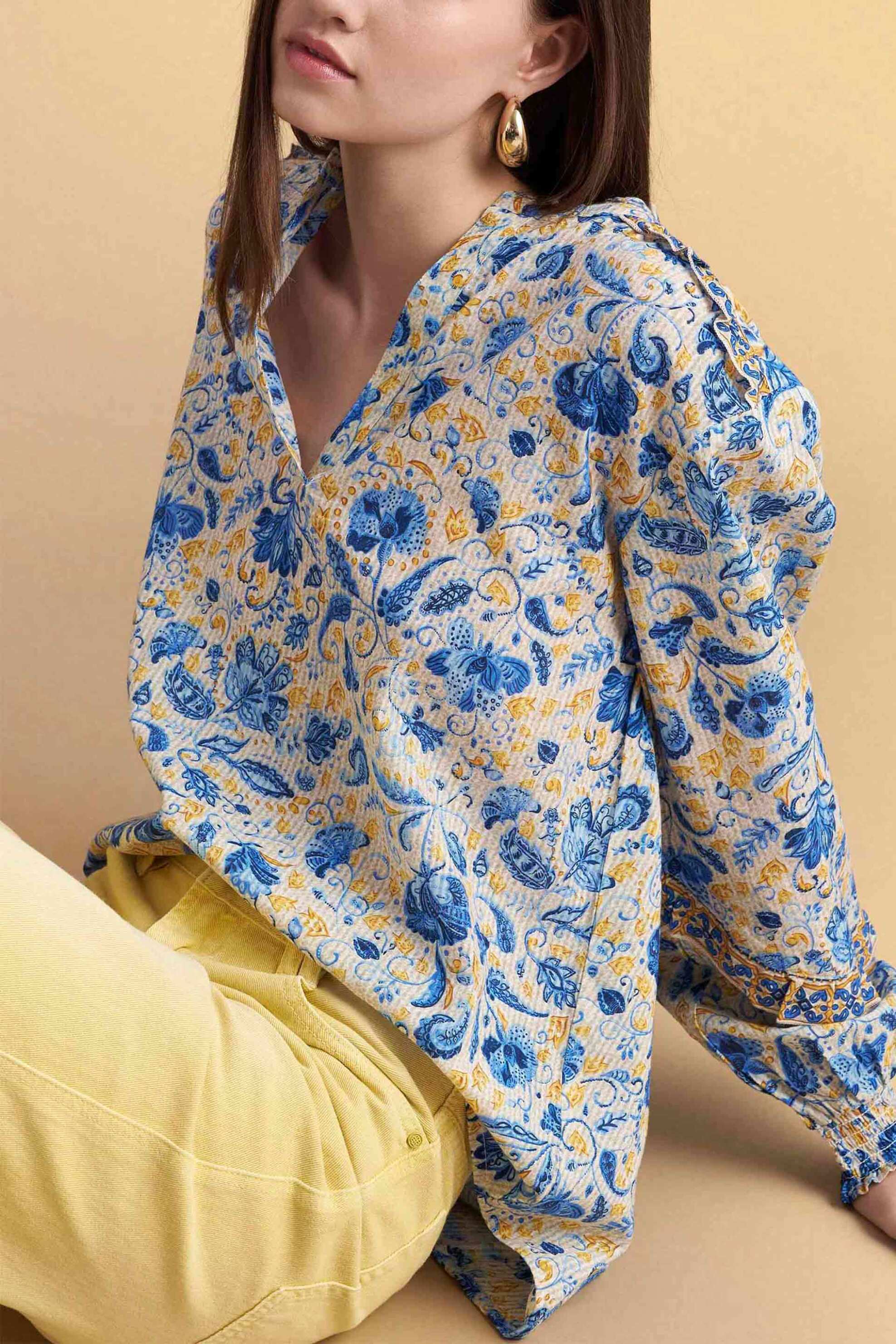 Attrativo γυναικεία μπλούζα με floral print - 9920307 Μπλε φωτογραφία