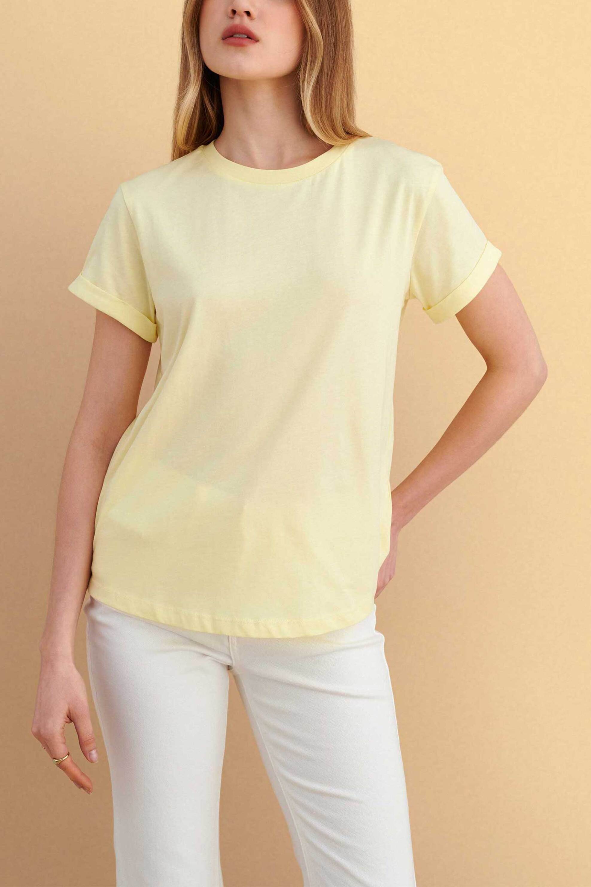 Attrattivo γυναικείο T-shirt μονόχρωμο – 9908970D Κίτρινο
