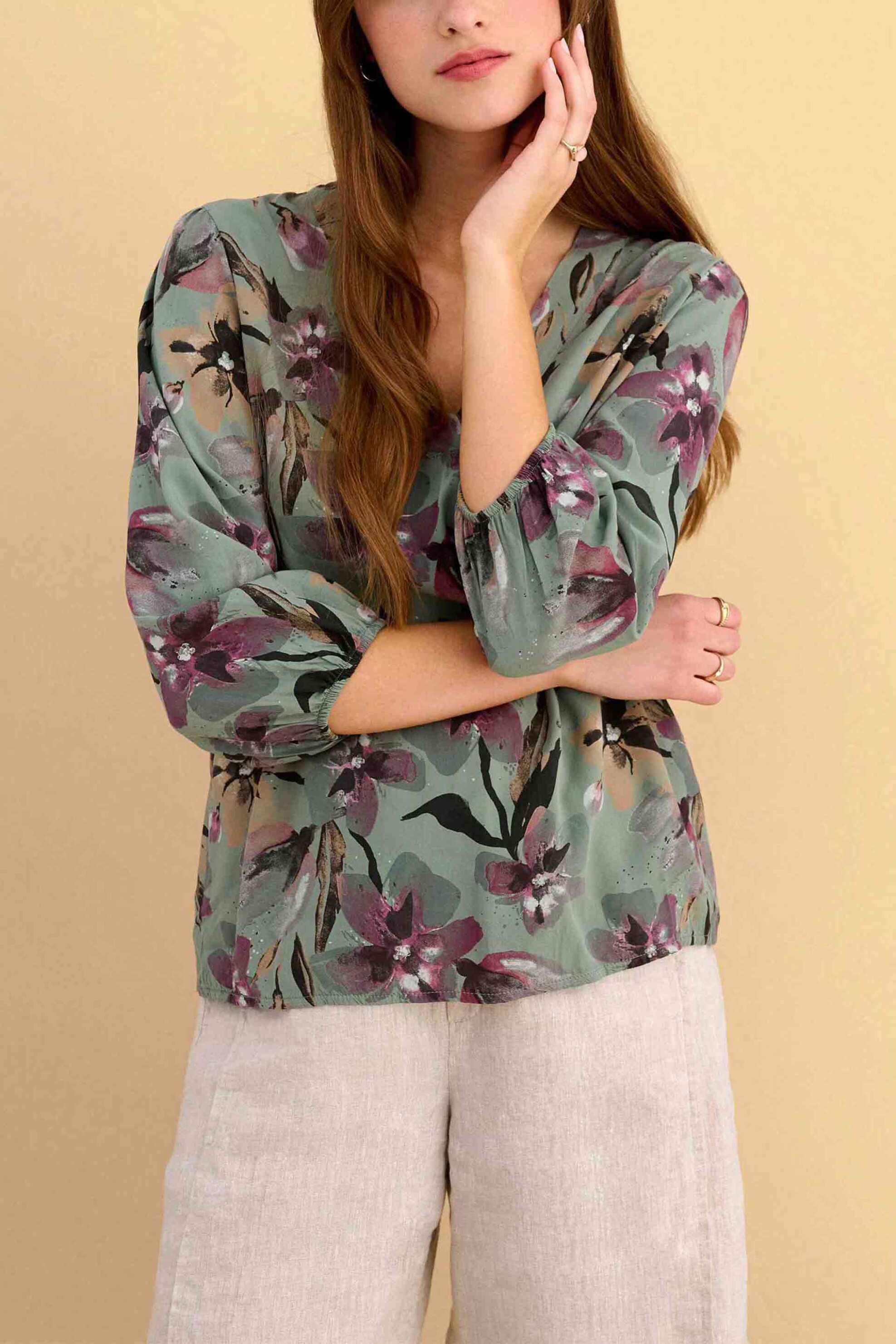 Attrattivo γυναικεία τουνίκ με V λαιμόκοψη με floral print - 9924114 Χακί