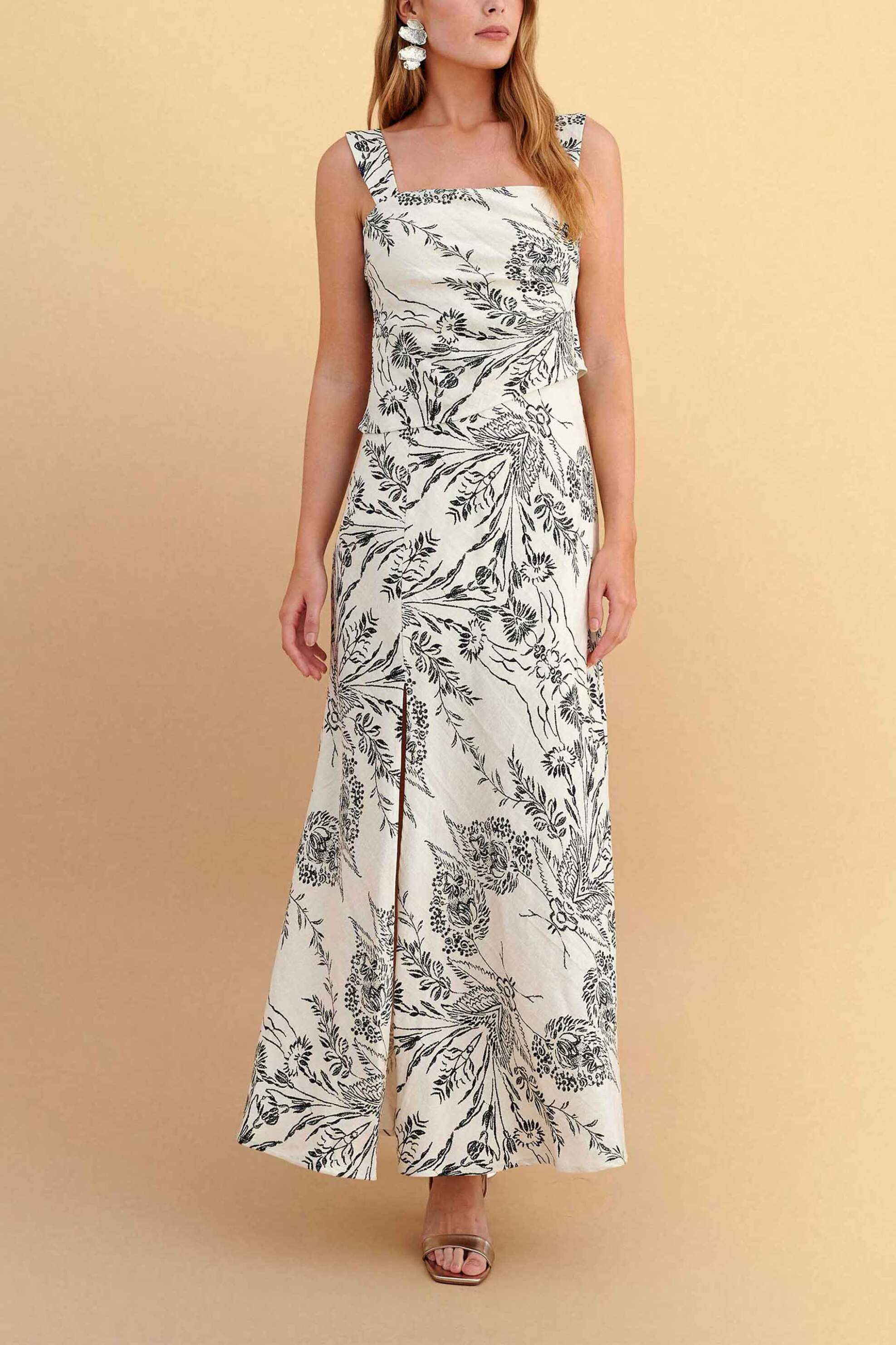 Attrativo γυναικείo maxi αμάνικο φόρεμα με floral print και σκίσιμο - 91083761 Μπεζ