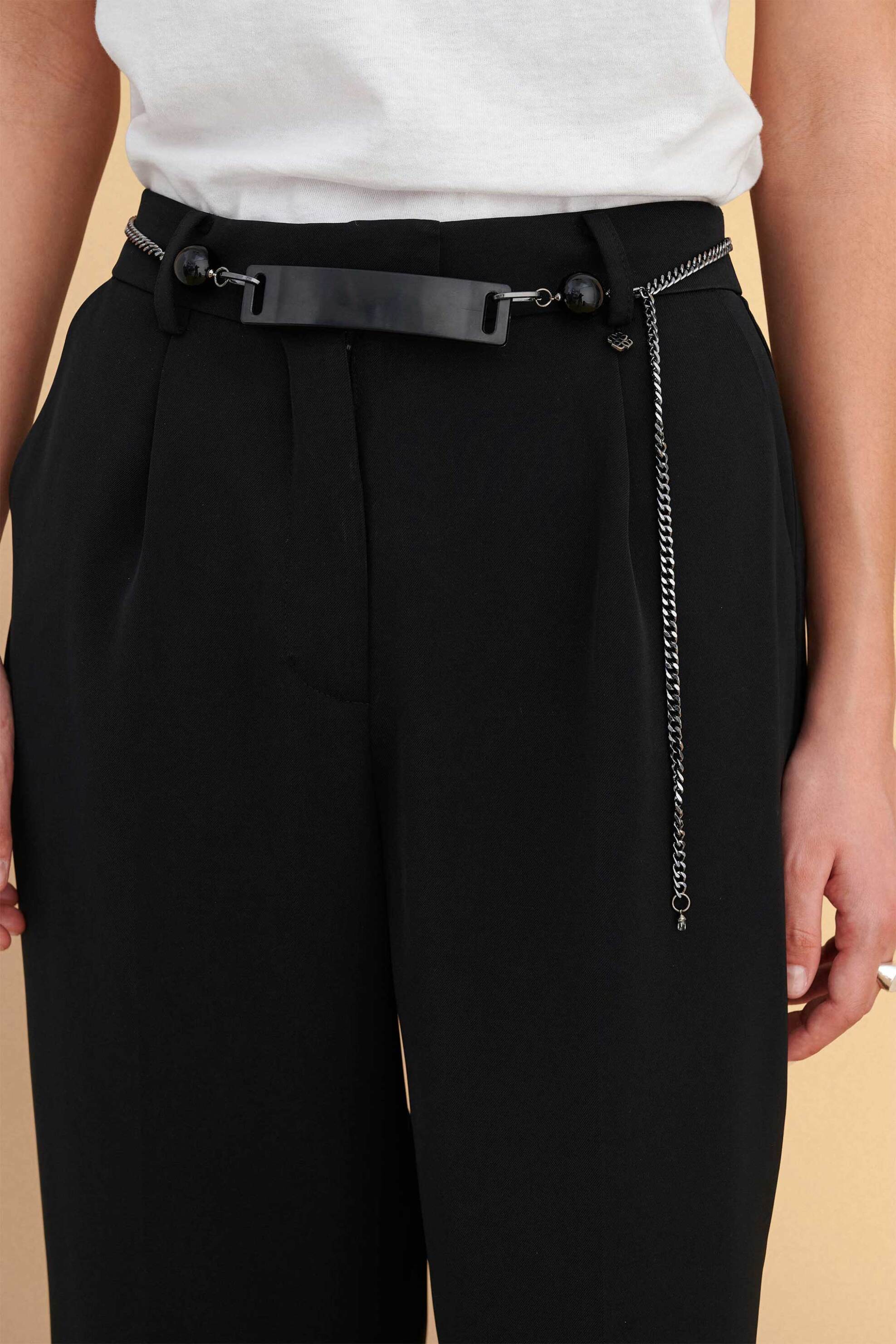 Attrativo γυναικείο παντελόνι μονόχρωμο Straight Fit - 9922992 Μαύρο