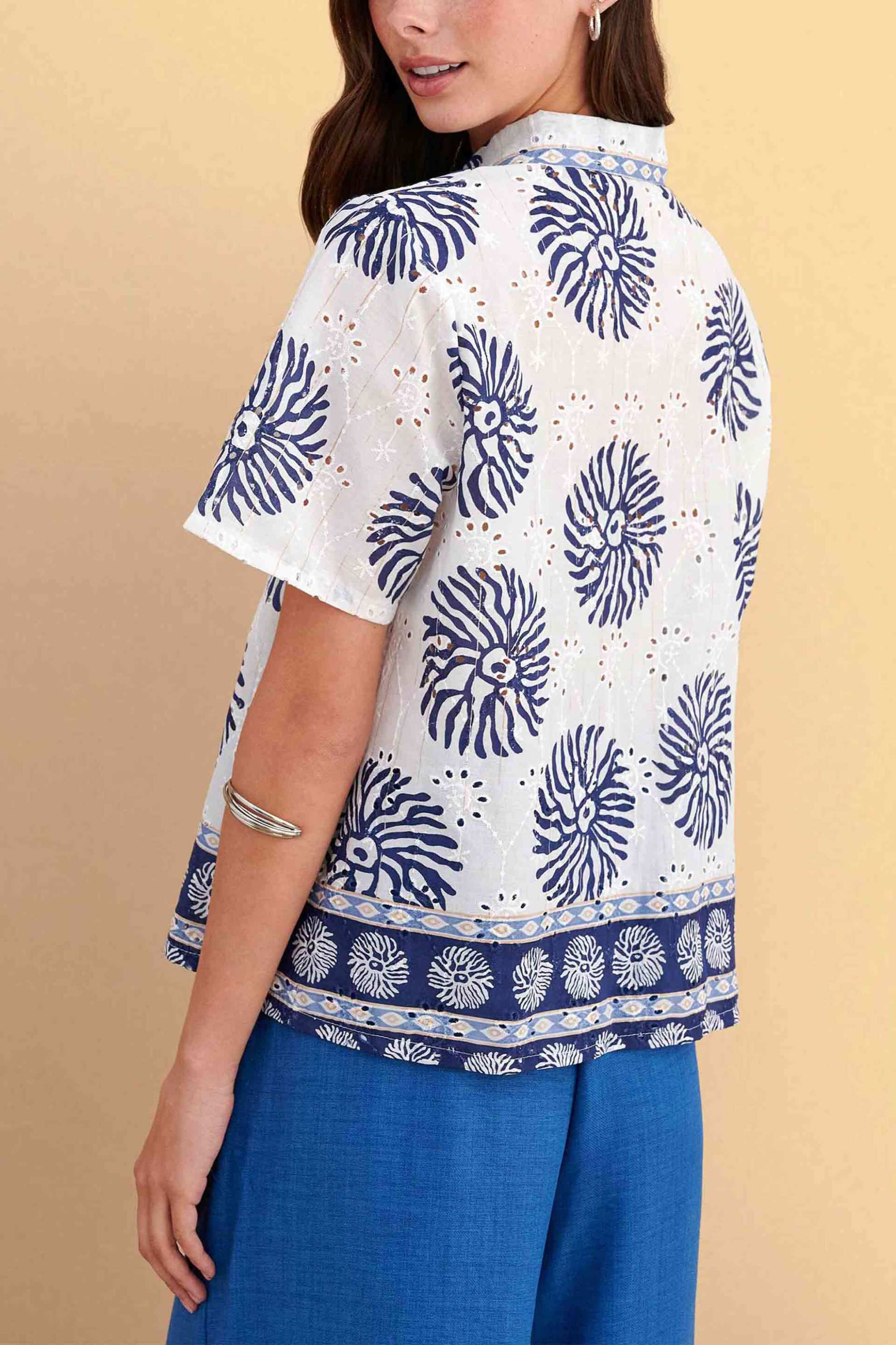 Attrativo Γυναικείο Πουκάμισο με Floral Print - 9924390 Λευκό
