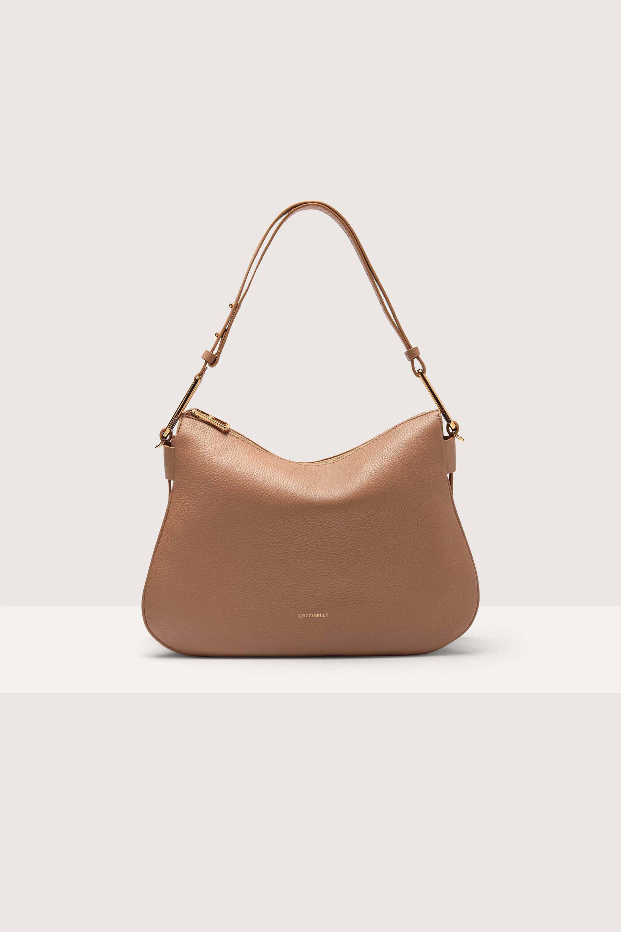 COCCINELLE Coccinelle γυναικεία δερμάτινη τσάντα ώμου "Magie Soft Medium" - E1PQR-130101N71 Ταμπά