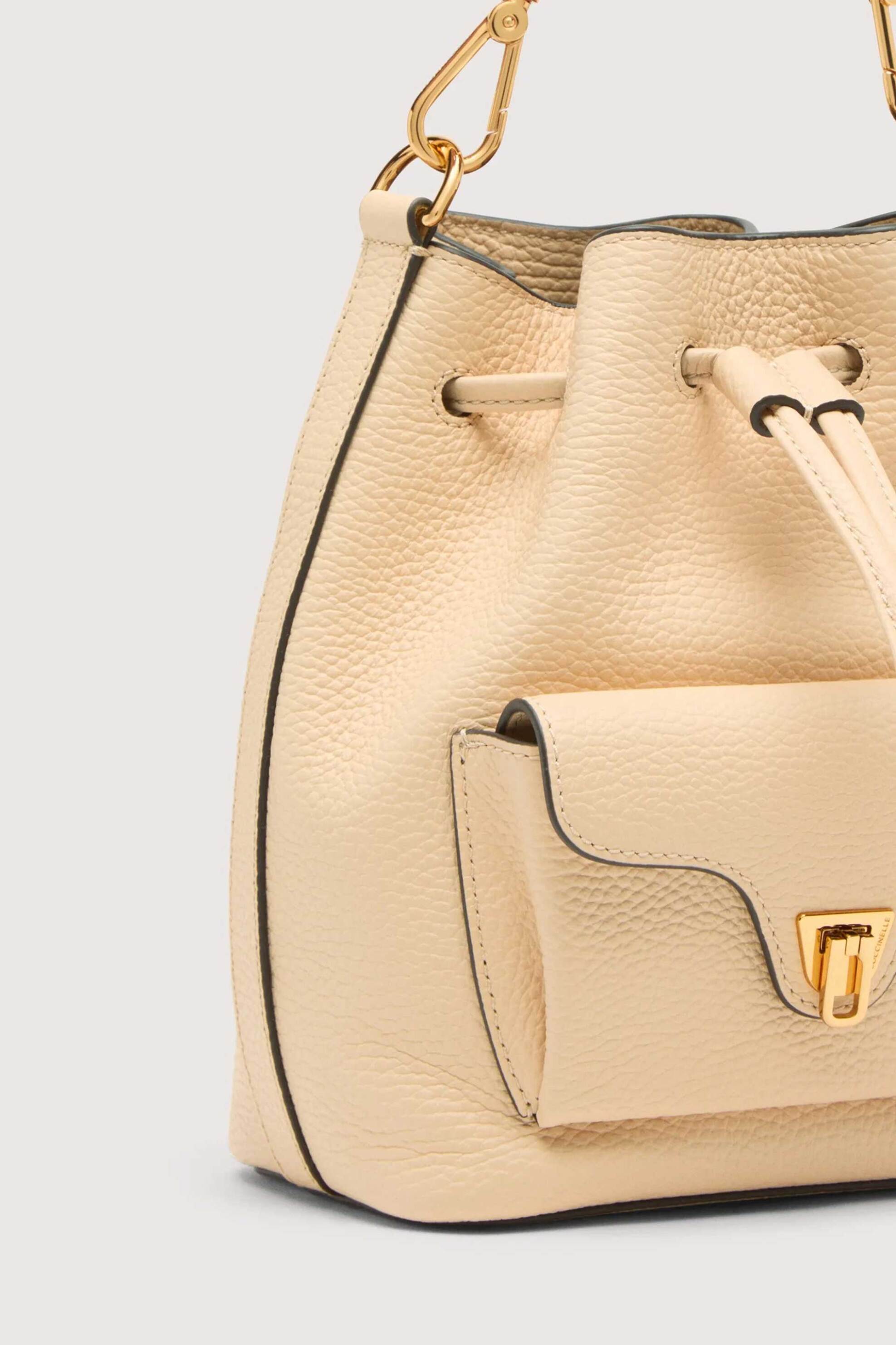 Coccinelle γυναικεία τσάντα bucket "Beat Generation Small" - E1TFK-230301 Εκρού φωτογραφία