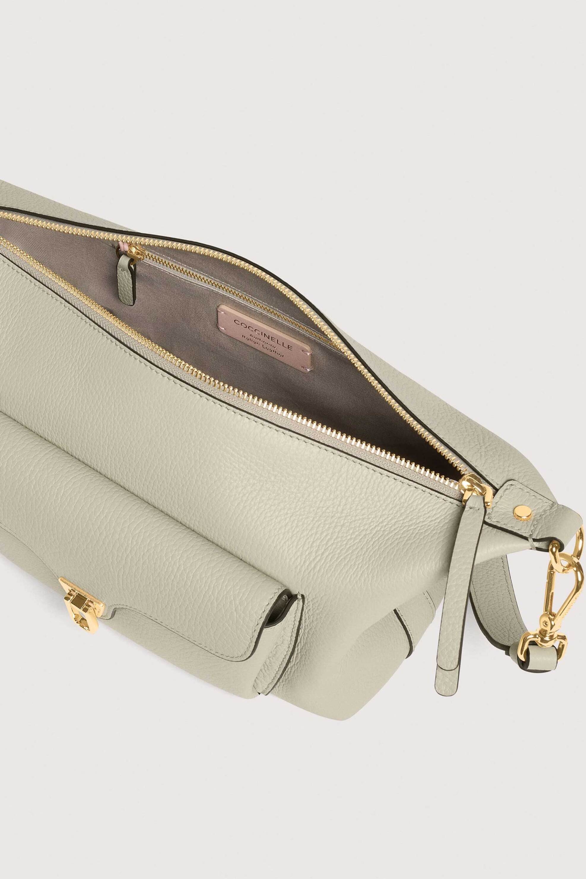 Coccinelle Γυναικεία Δερμάτινη Τσάντα Crossbody Beat Generation Medium - E1Tfk-150101 Εκρού