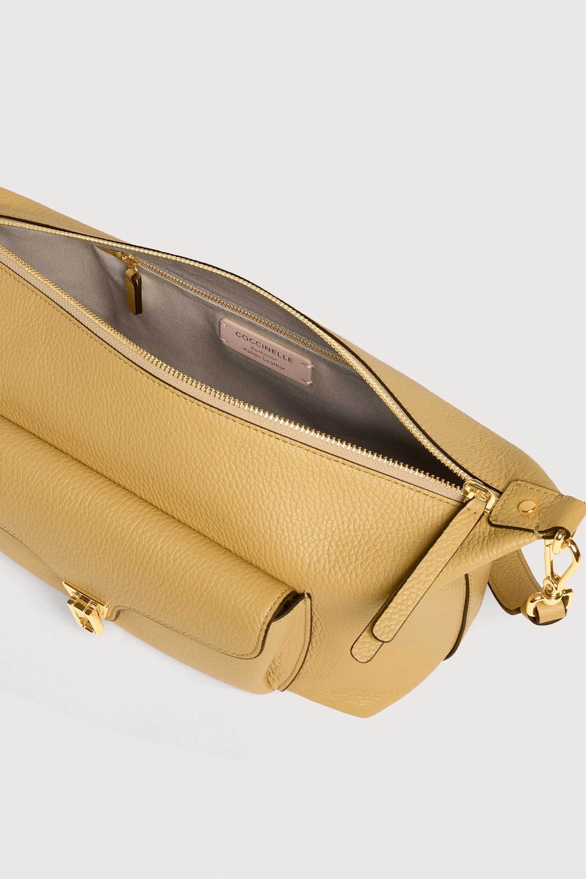 Coccinelle Γυναικεία Δερμάτινη Τσάντα Crossbody Beat Generation Medium - E1Tfk-150101 Κίτρινο