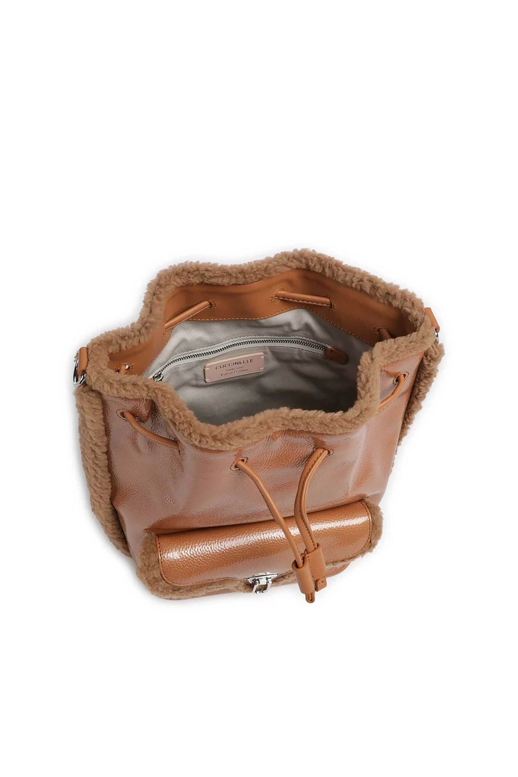 COCCINELLE Coccinelle γυναικεία τσάντα ώμου με faux γούνα "Beat Bucket" - E1VB6-230201 Καμηλό - 3