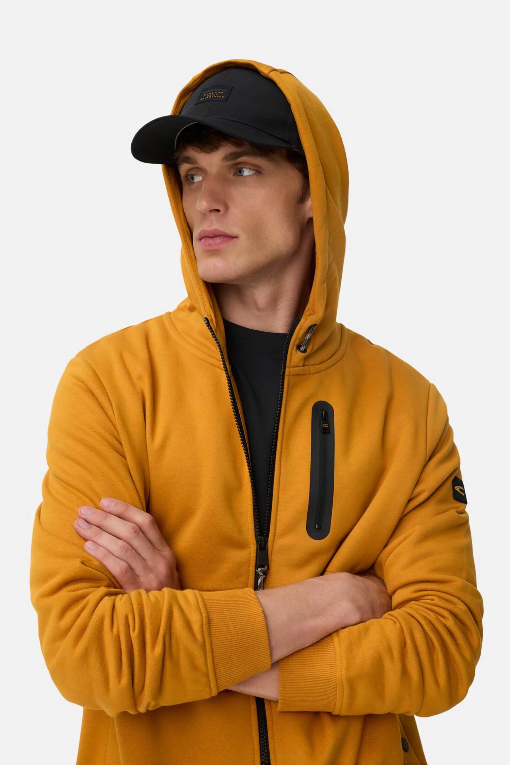 Camel Active ανδρική ζακέτα φούτερ με κουκούλα και monogram στο μανίκι Regular Fit - C252-409406-6W52 Μουσταρδί φωτογραφία