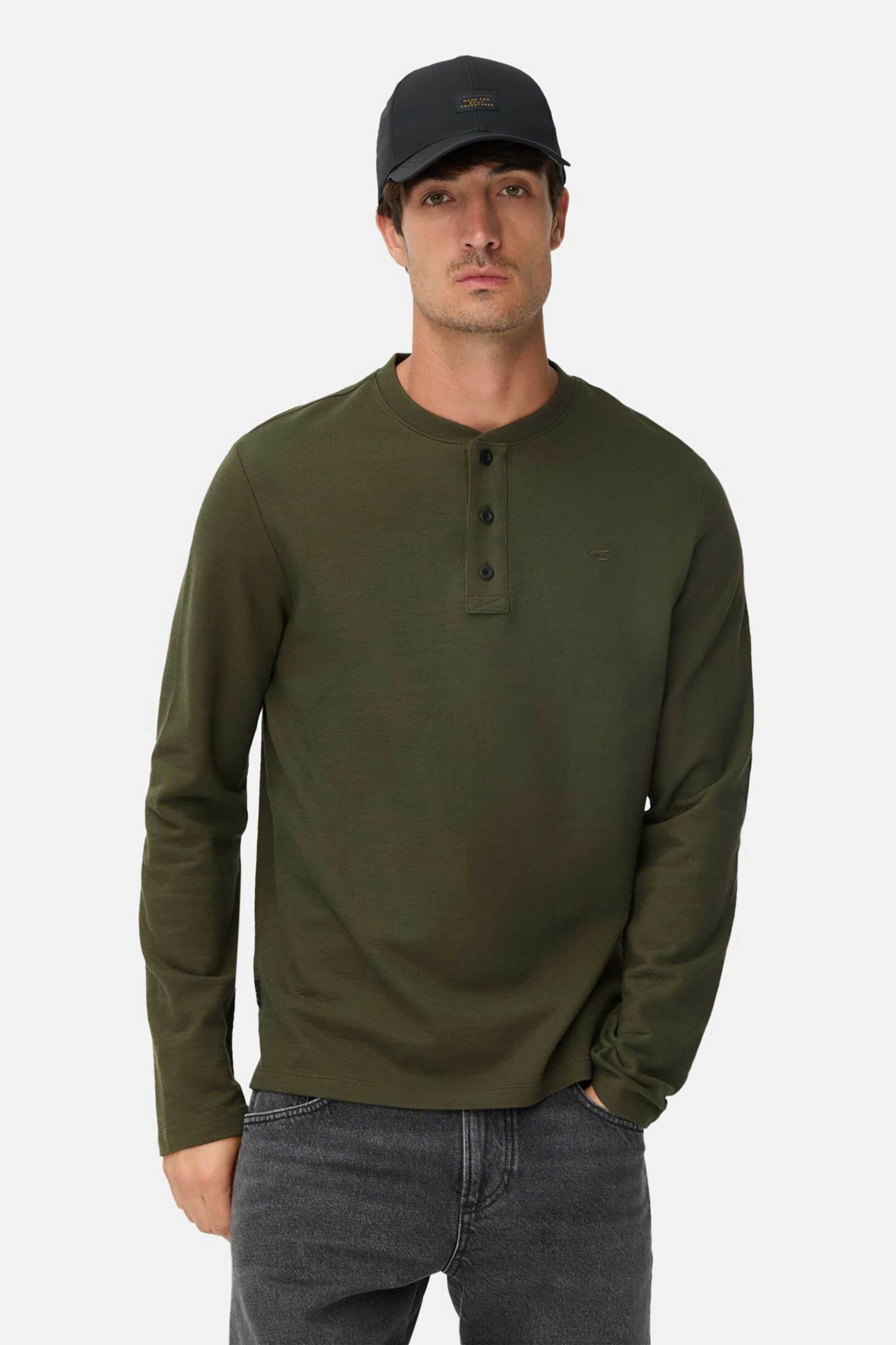 Camel Active ανδρική μακρυμάνικη μπλούζα henley με κεντημένο monogram Regular Fit - C252-409640-6T44 Χακί